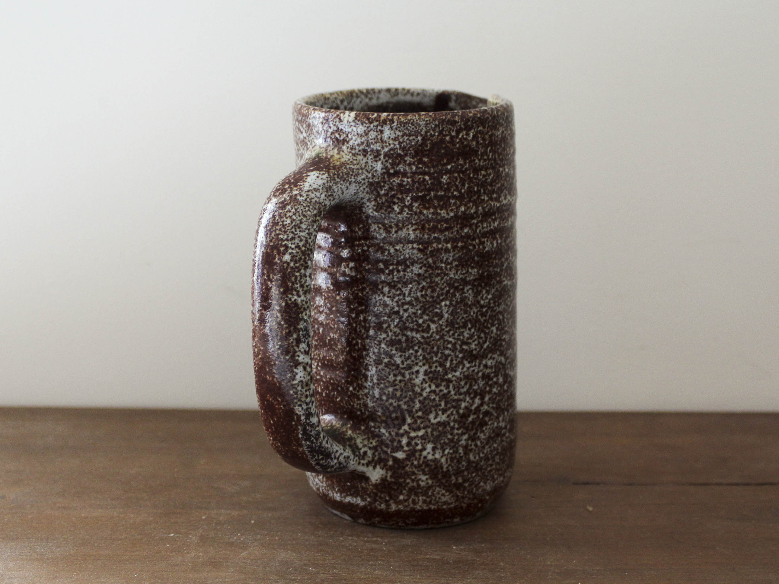 Accolay ceramic pitcher