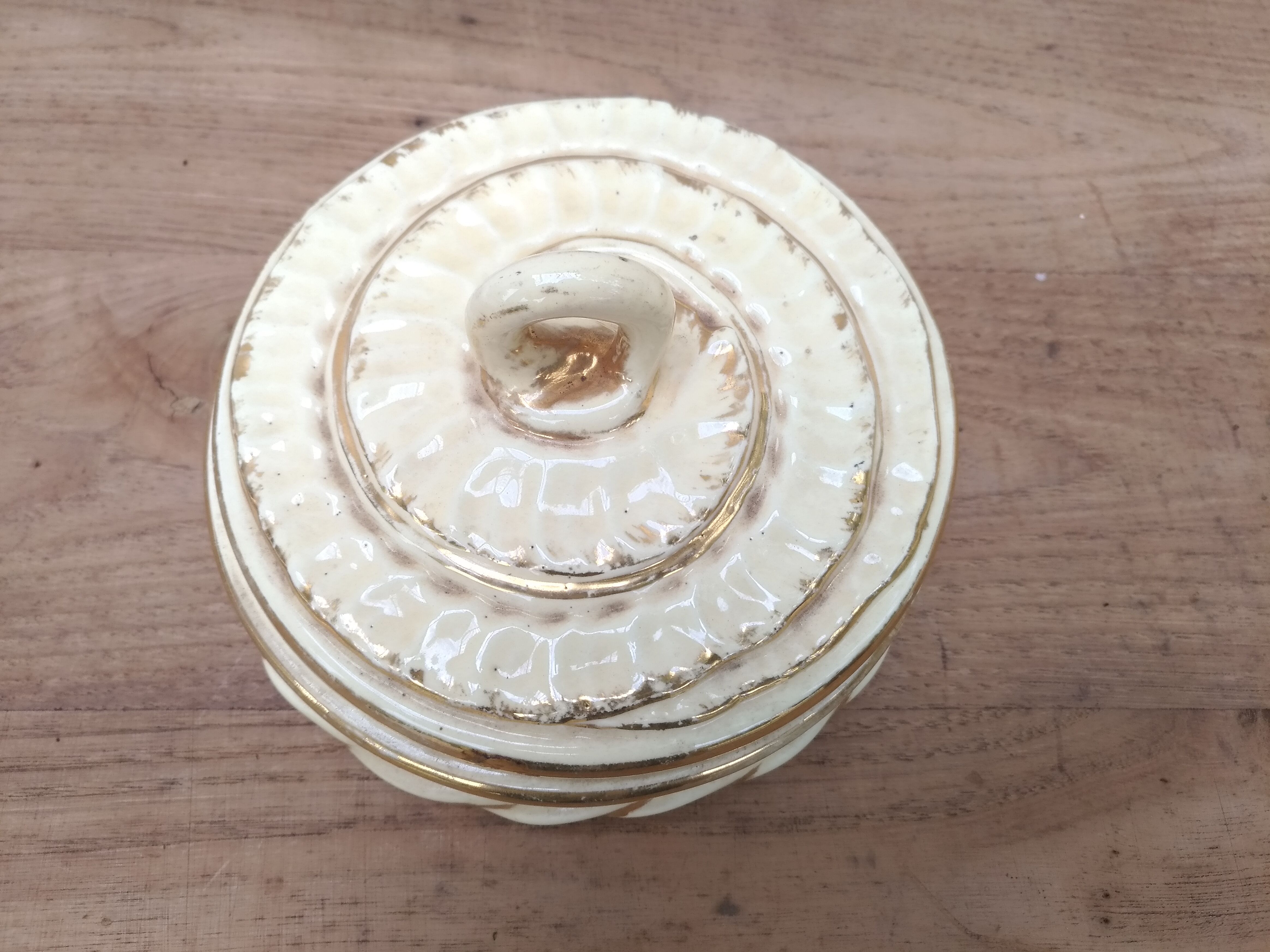Porcelain candy