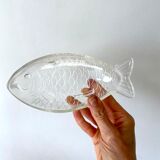 Transparent glass raviers in the shape of a fish