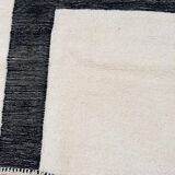 Berber rug in natural wool