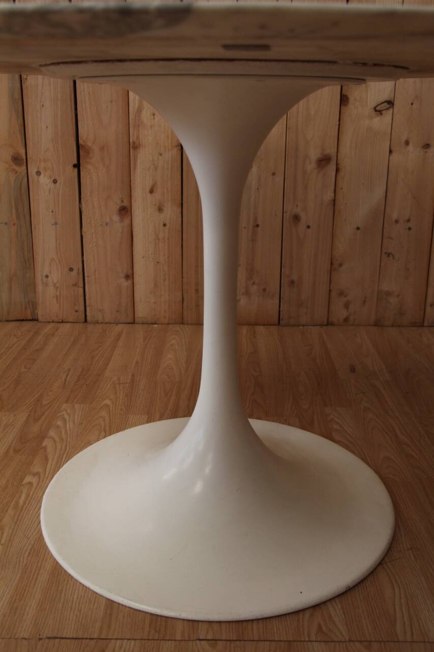 Round table Tulip in Calacatta marble by Eero Saarinen - Ø 107 cm - Knoll