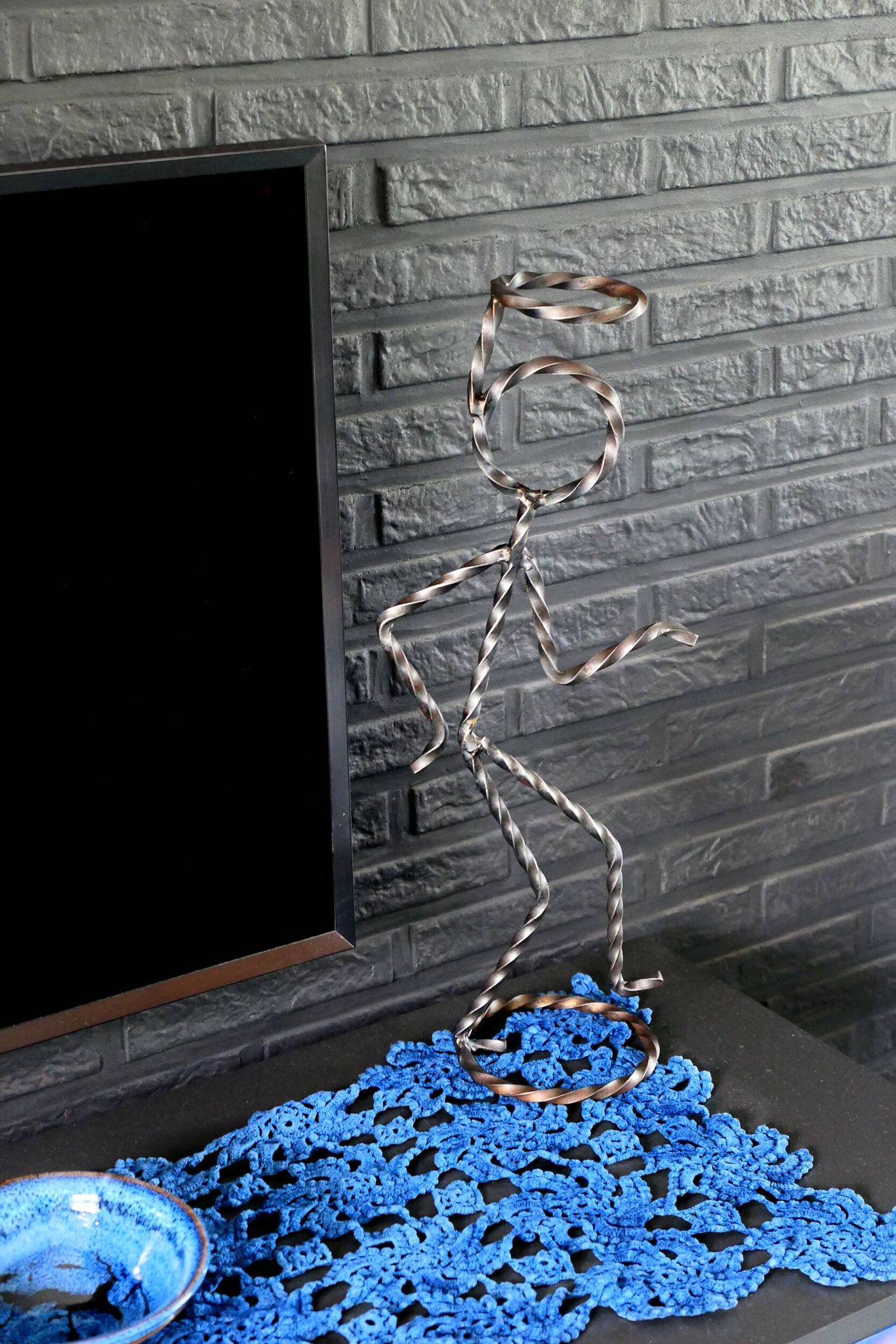 Stickman The Saint Simon Templar sculpture