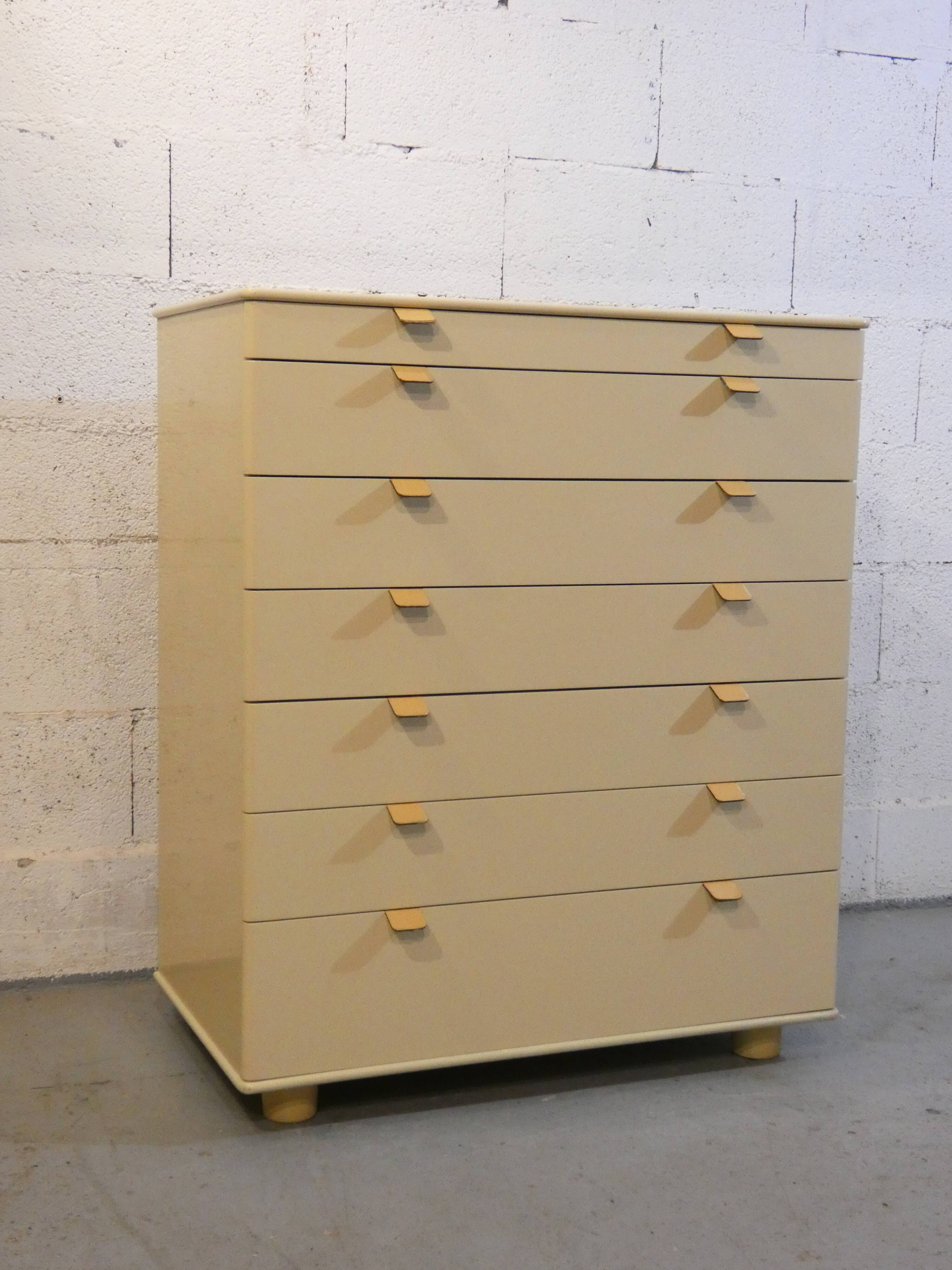 Lacquered semainier published by Interlübke 70s