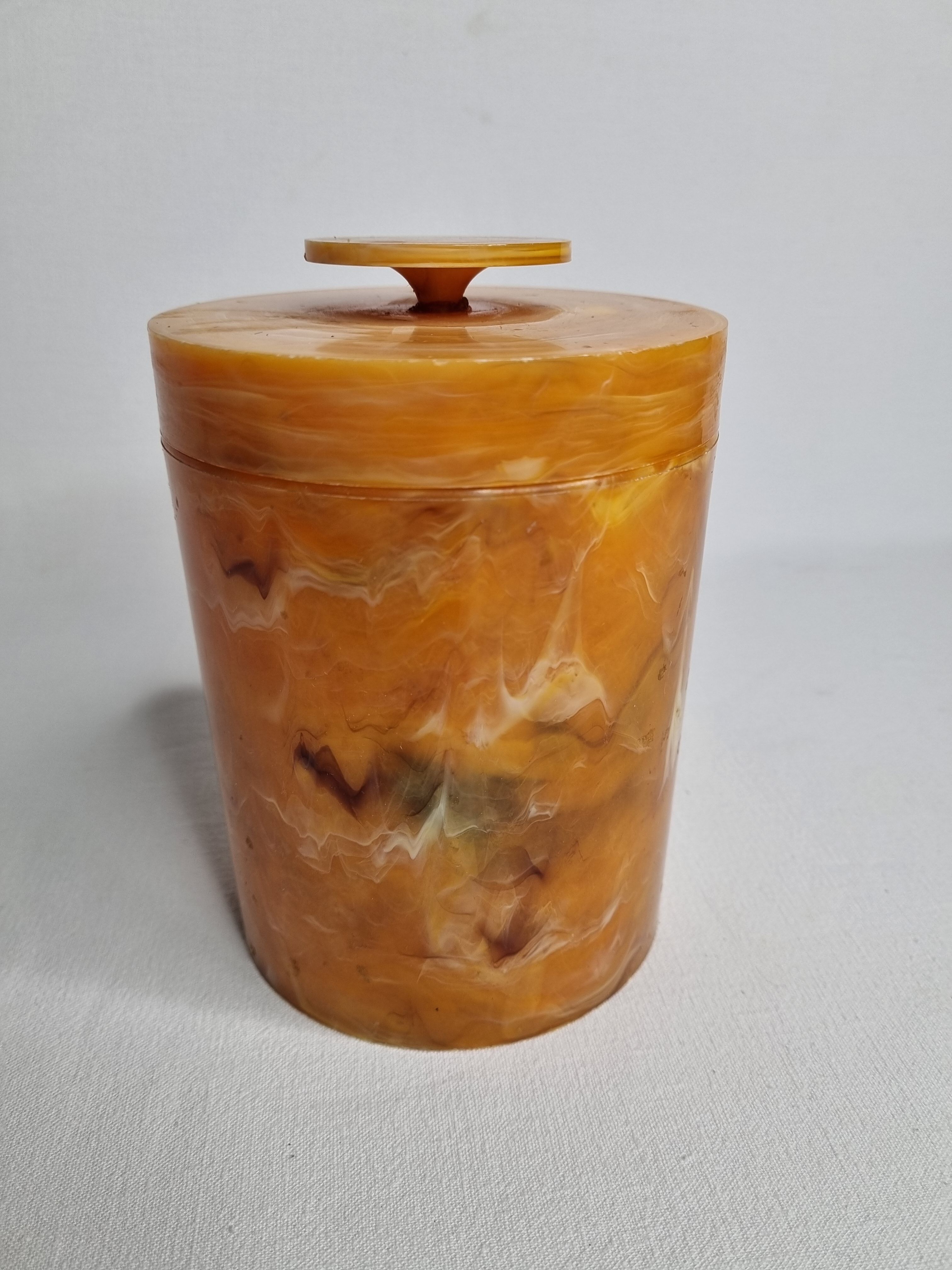 Vintage bakelite cotton box, 20 cm