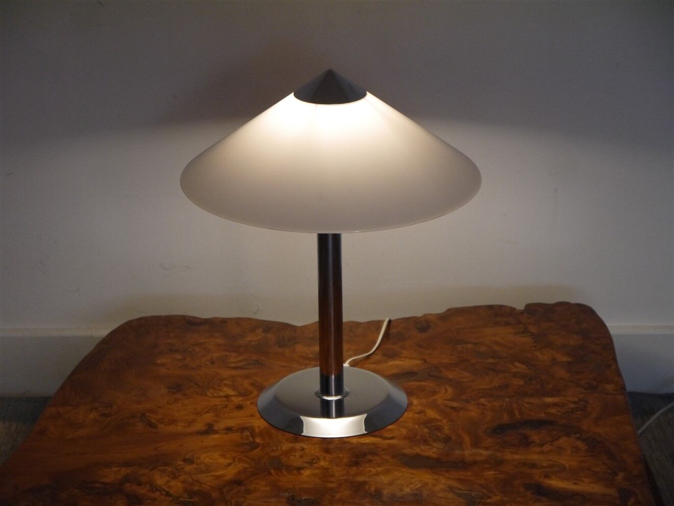 Scandinavian vintage lamp in chrome and acrylic from Nafa 1970