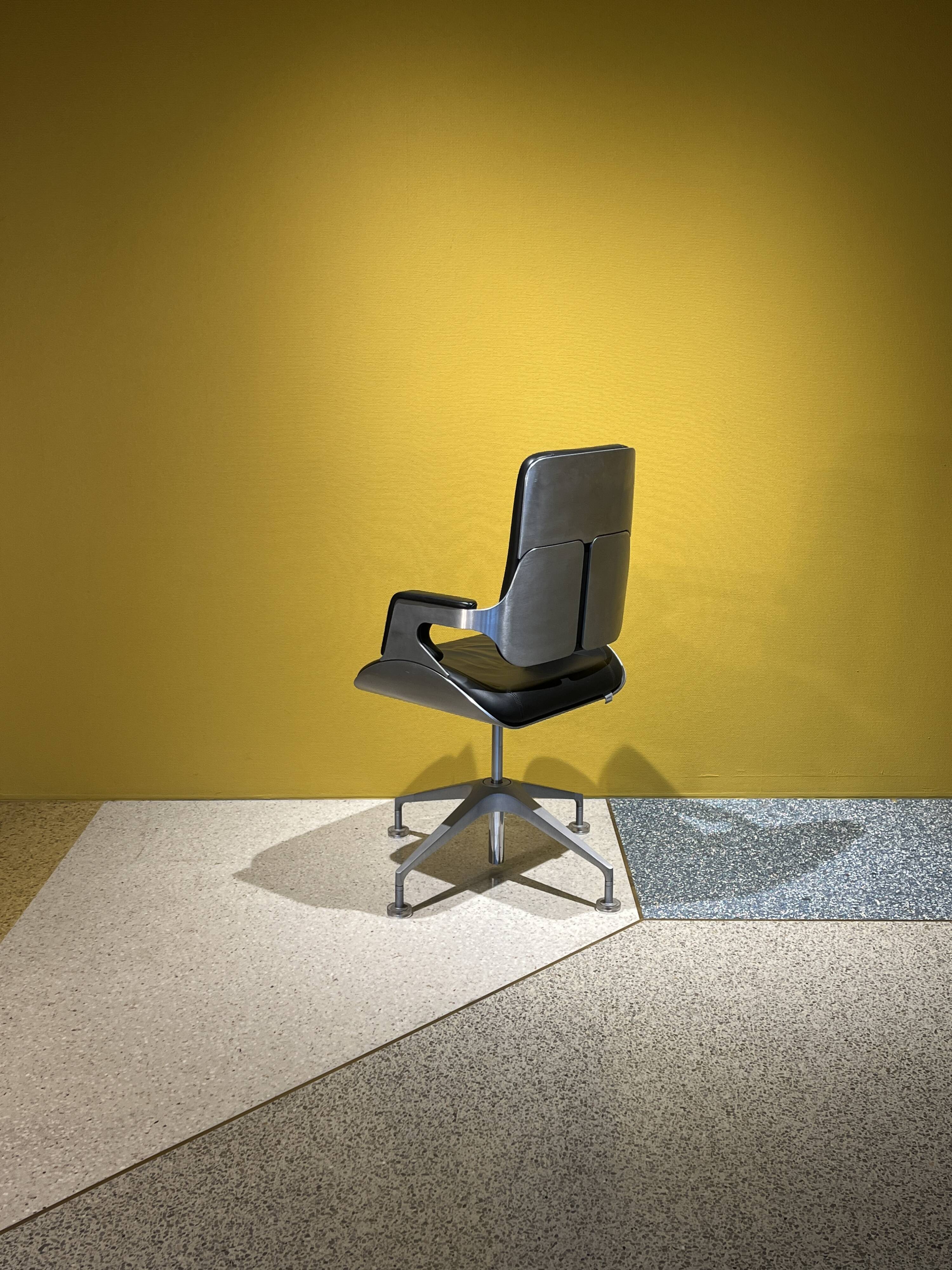 Model 151s Desk Chair By Hadi Tehrani For Intersthul, 2000's
