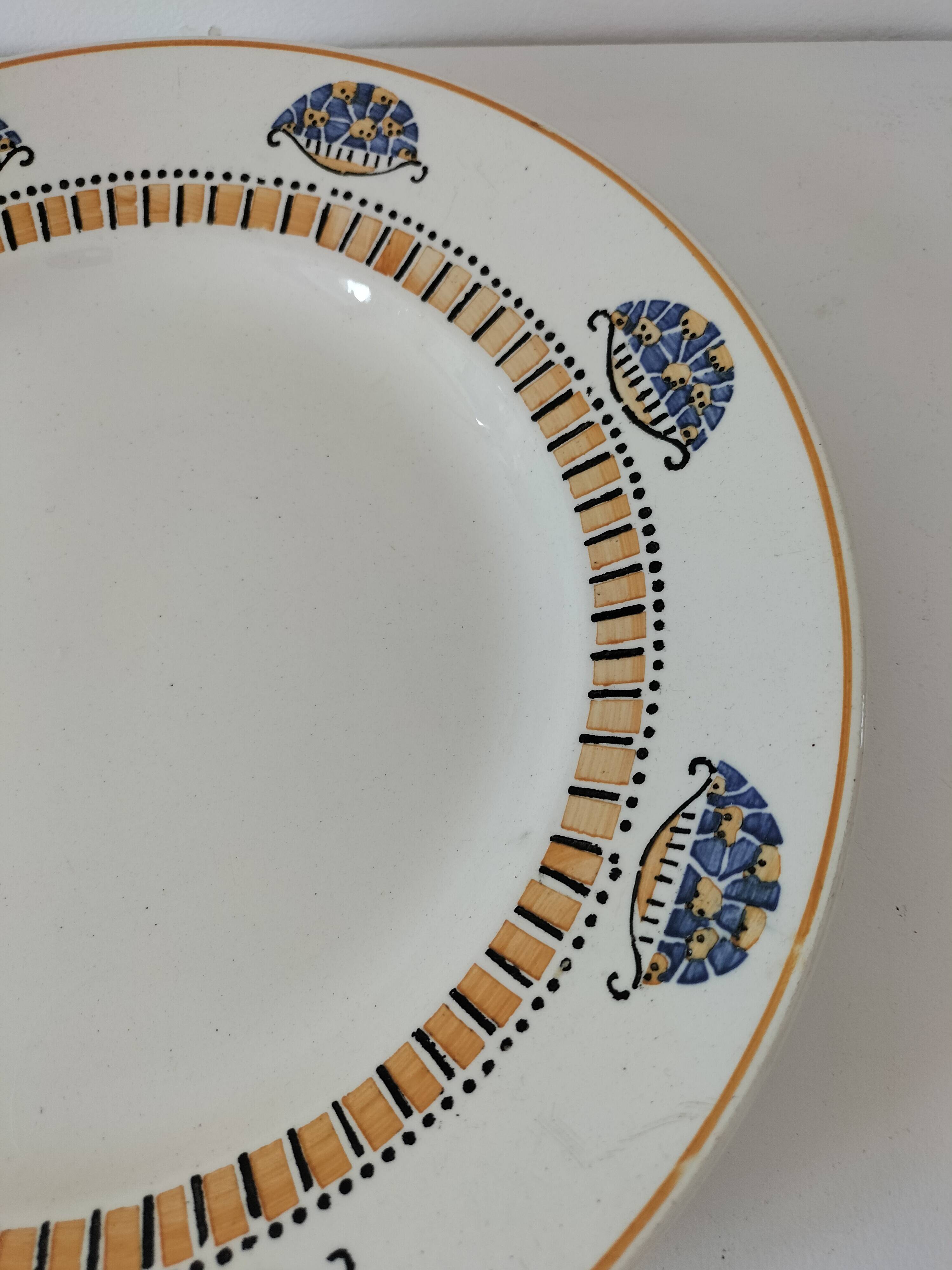 Round plate Longwy Art Deco