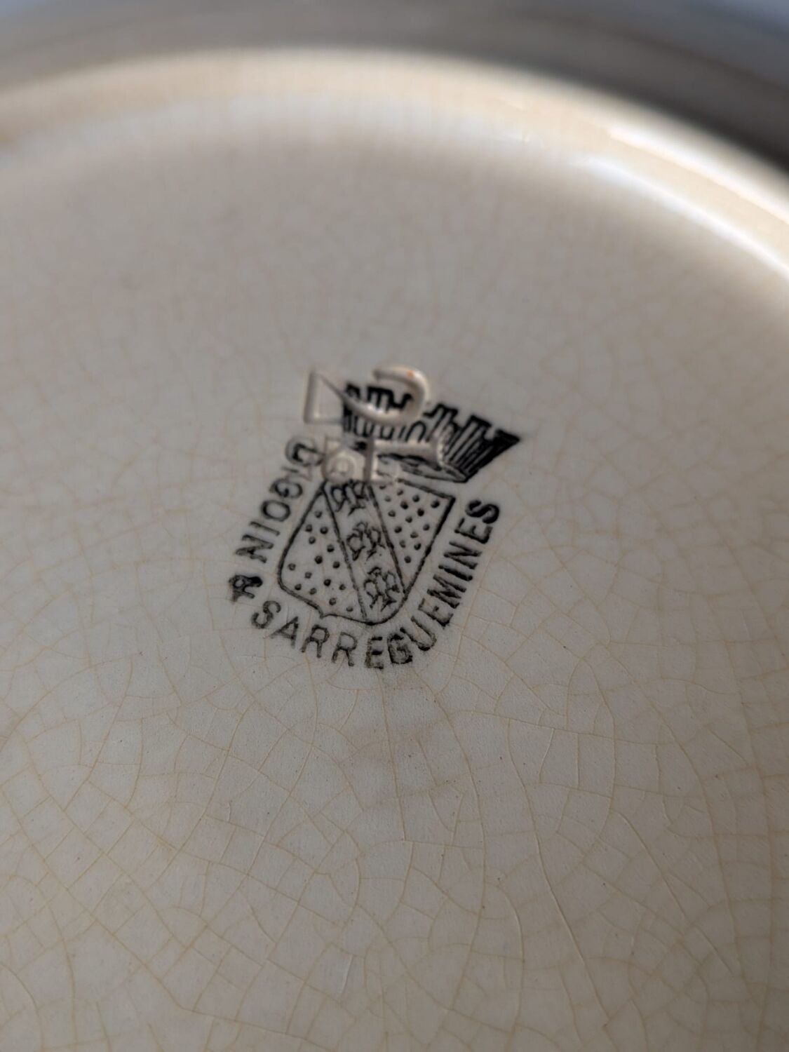 Plate from Digoin Sarreguemines