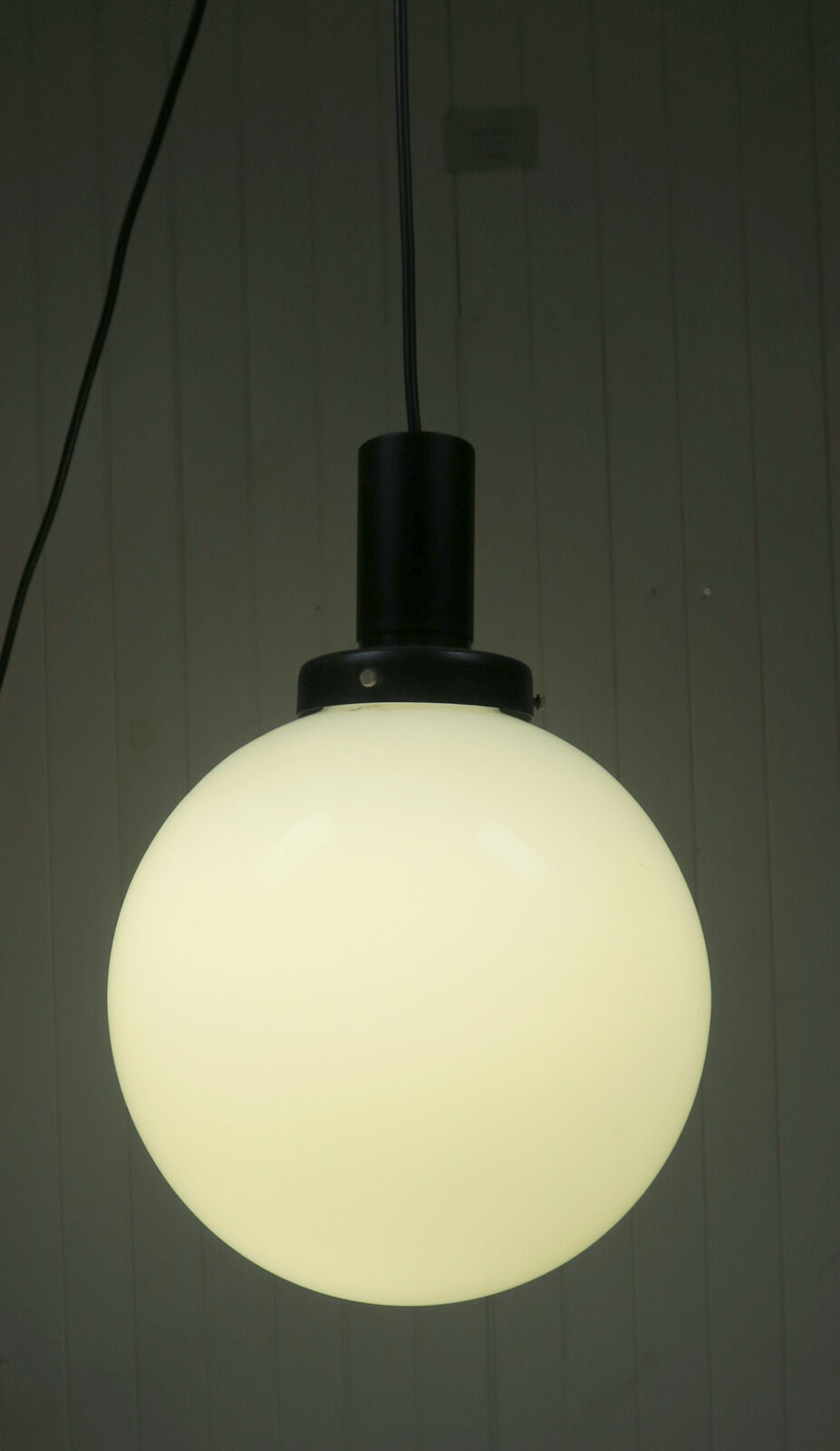 Pair of Philips suspension, Opal