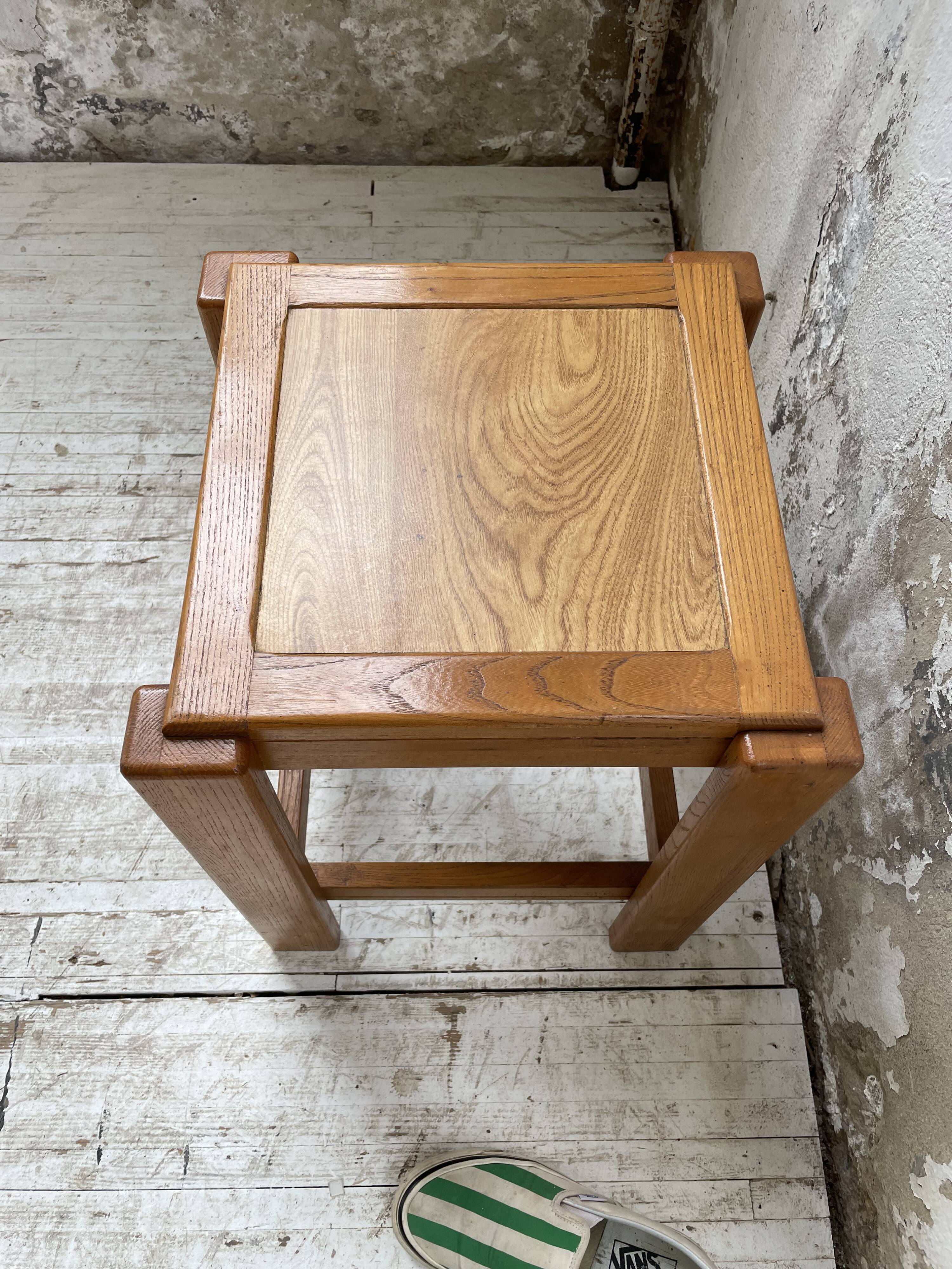 Solid elm stool Maison Regain