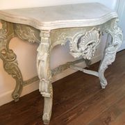 Baroque console
