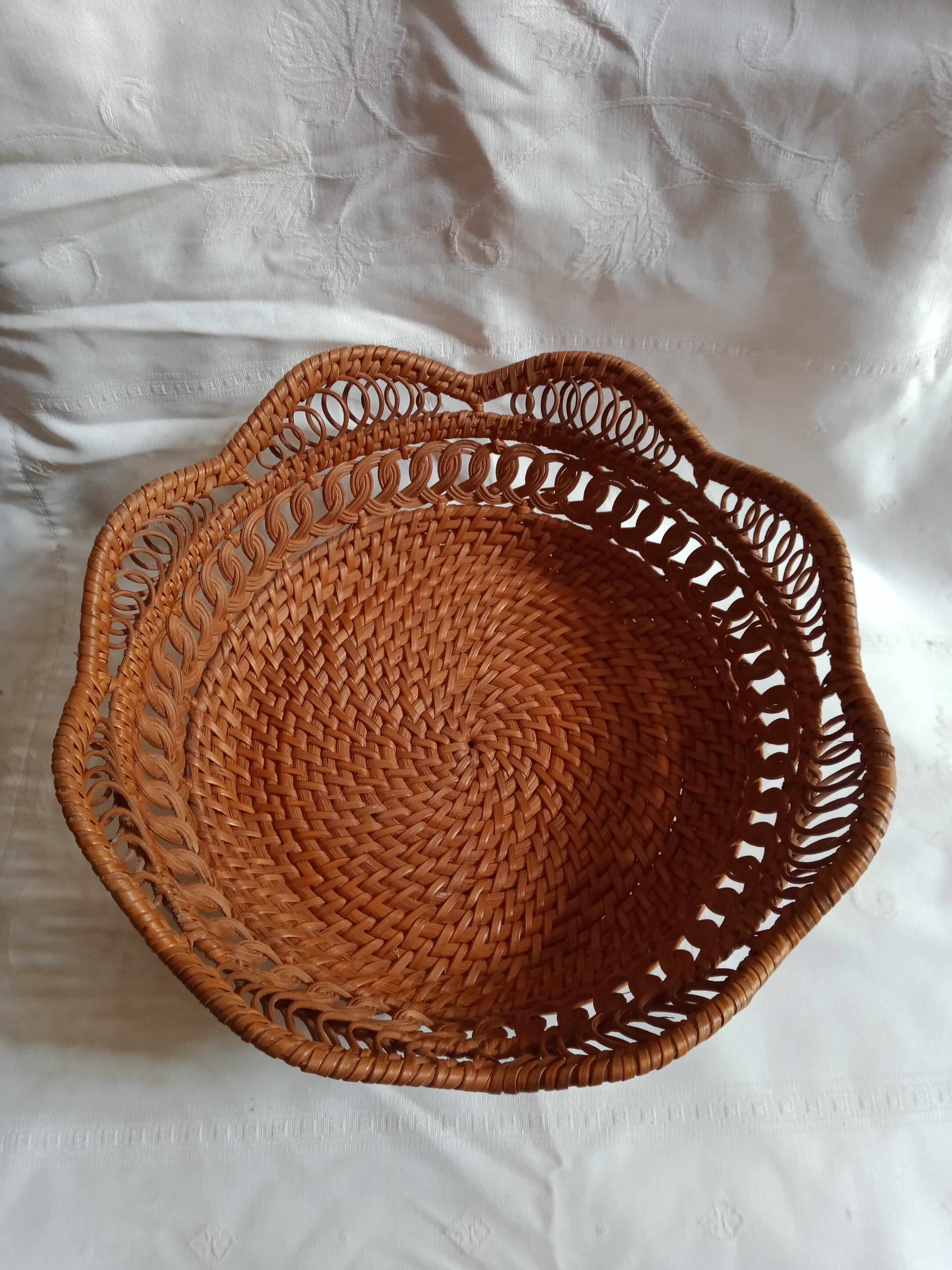 Braided rattan basket