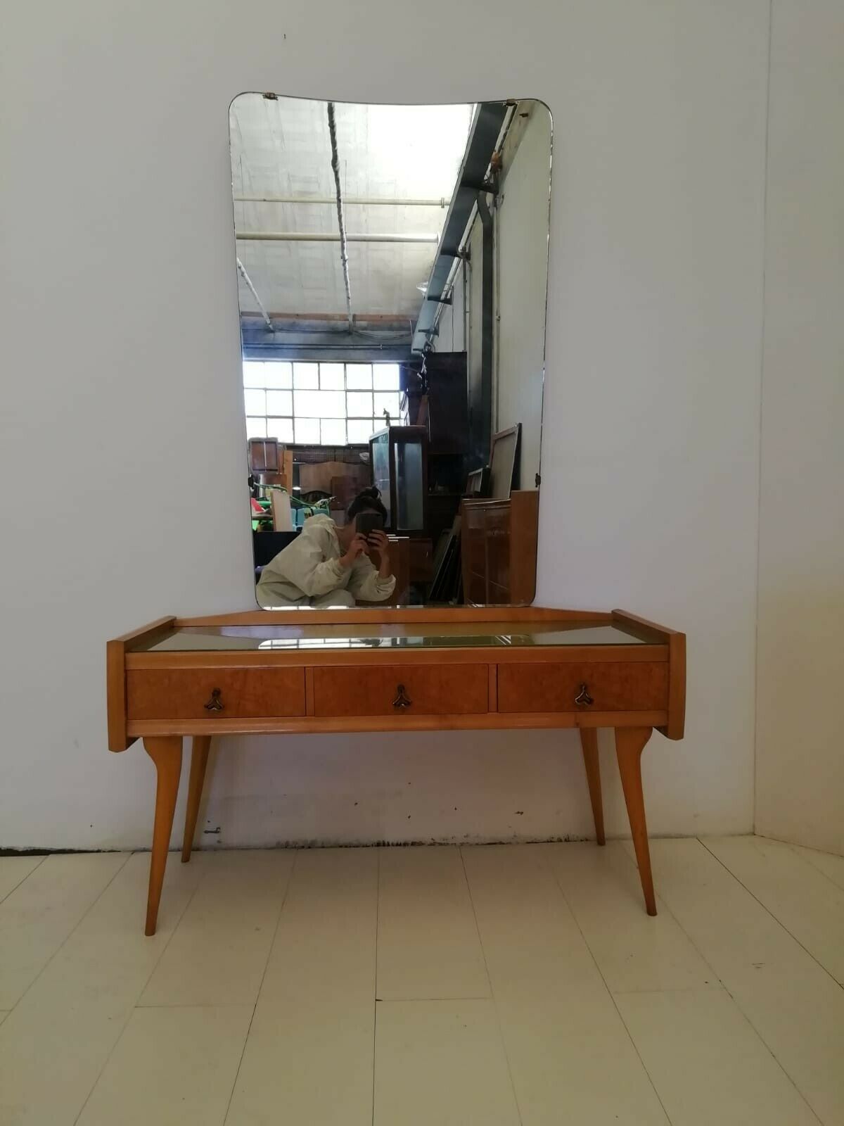 Italian chest of drawers from the 60s with mirror