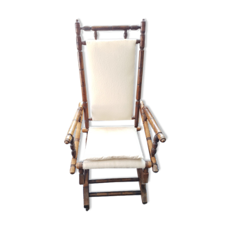 Authentic colonial rocking chair 1900