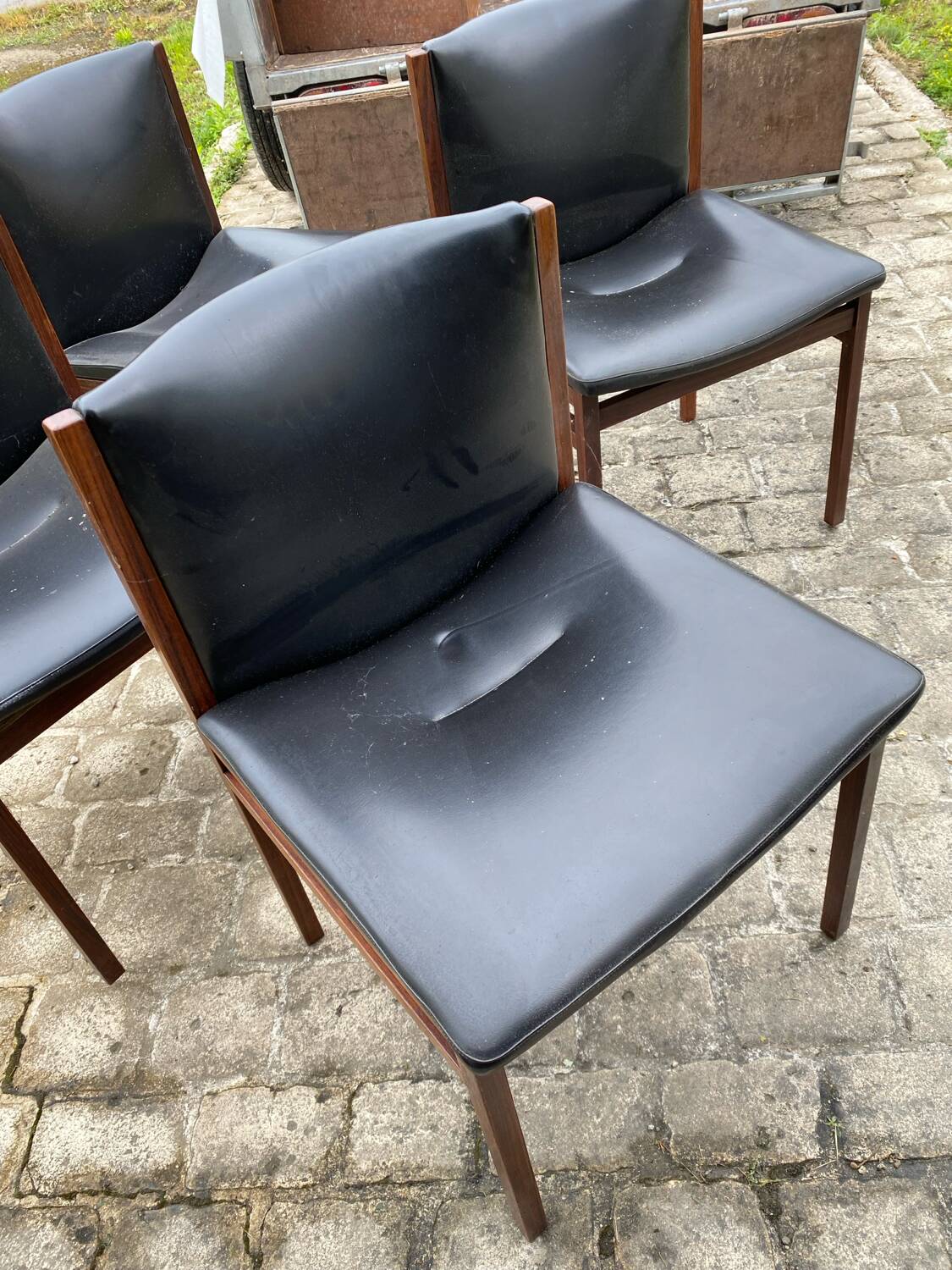 4 vintage Tito Agnoli chairs