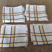 Series of 4 towels