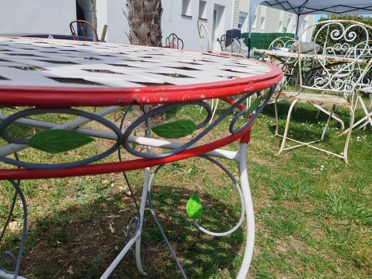 Table de jardin en fer forgé vintage