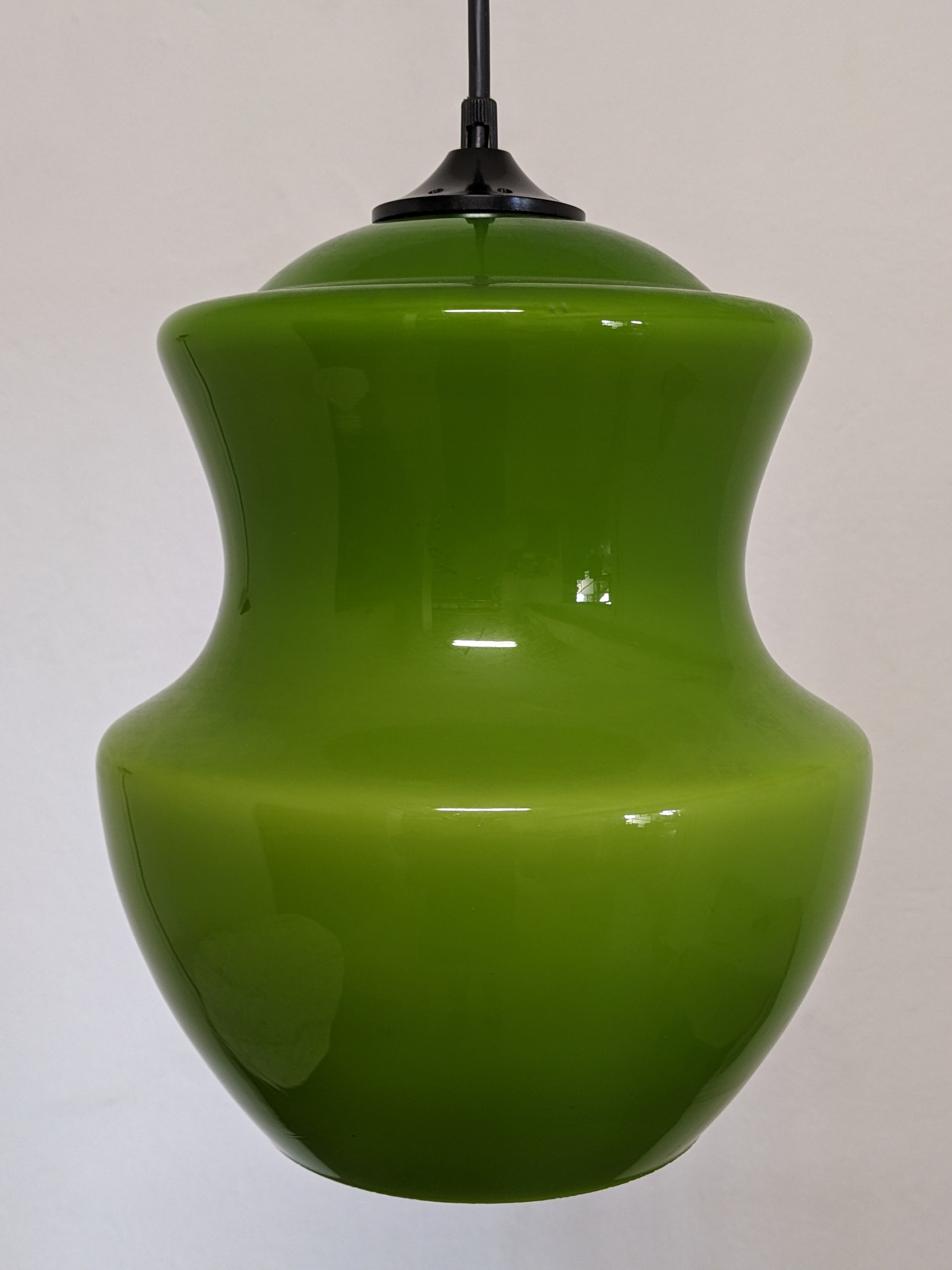 Green opaline suspension from the 60s/70s