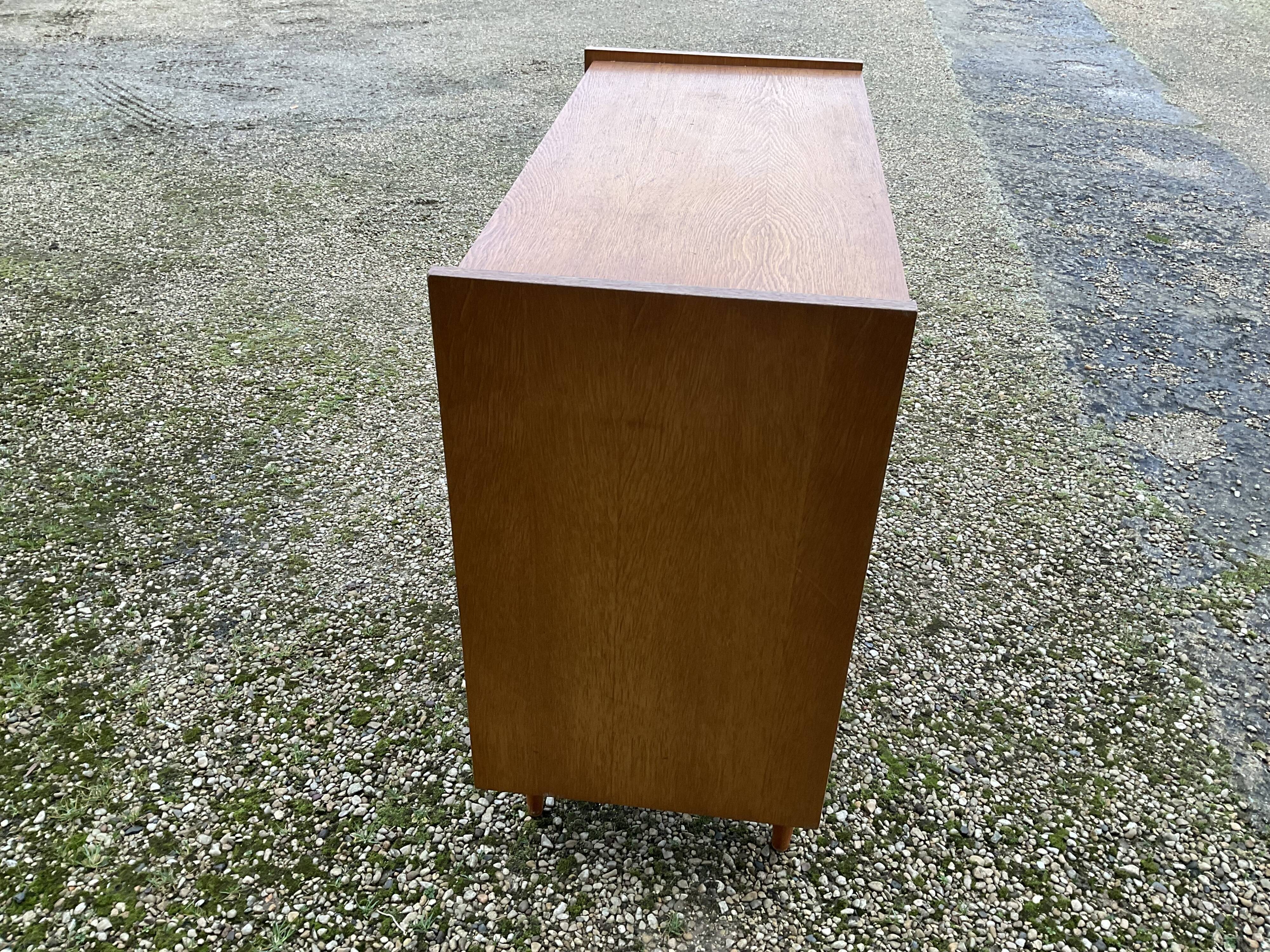 Vintage chest of drawers