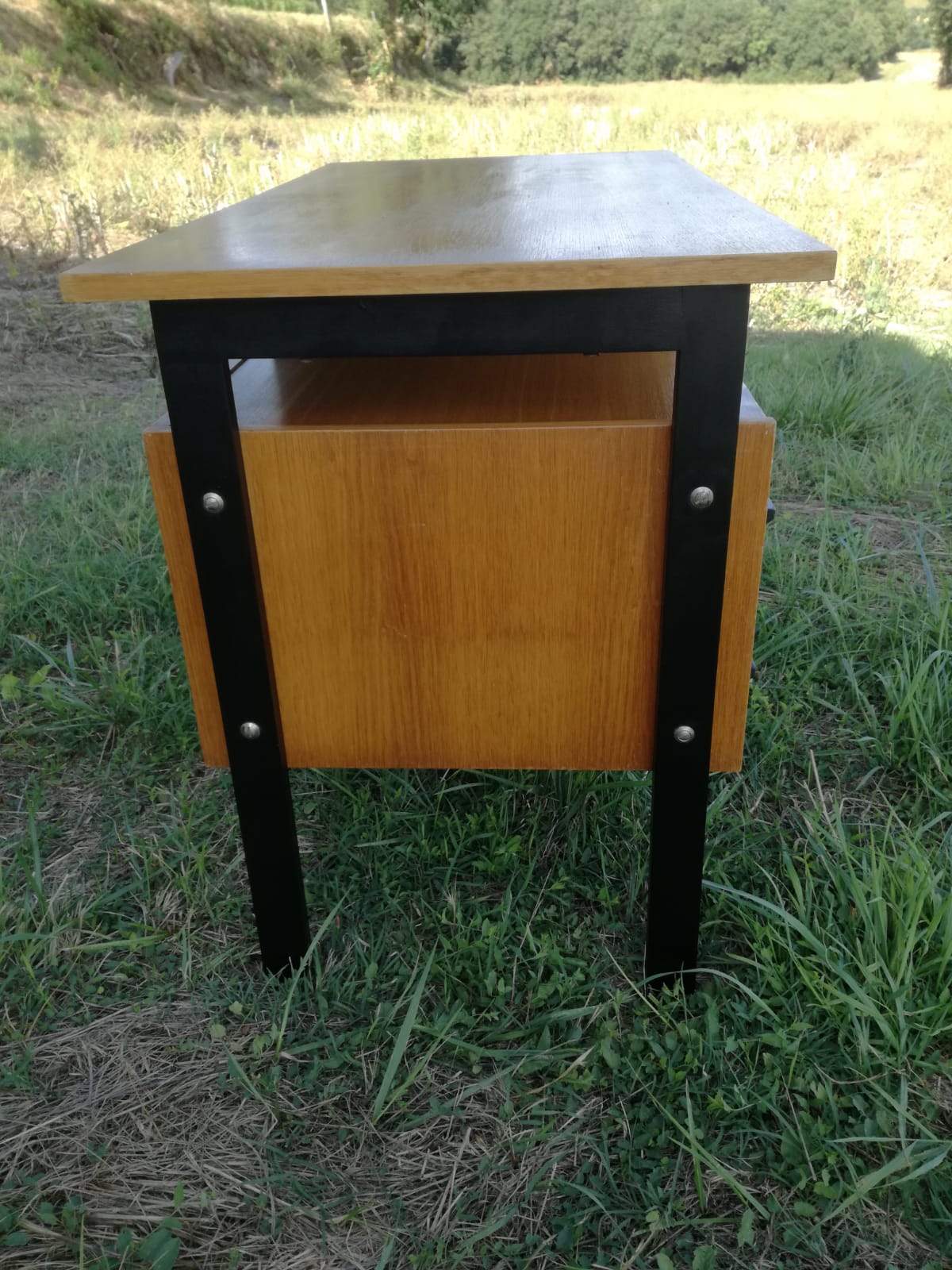 Desk year 60