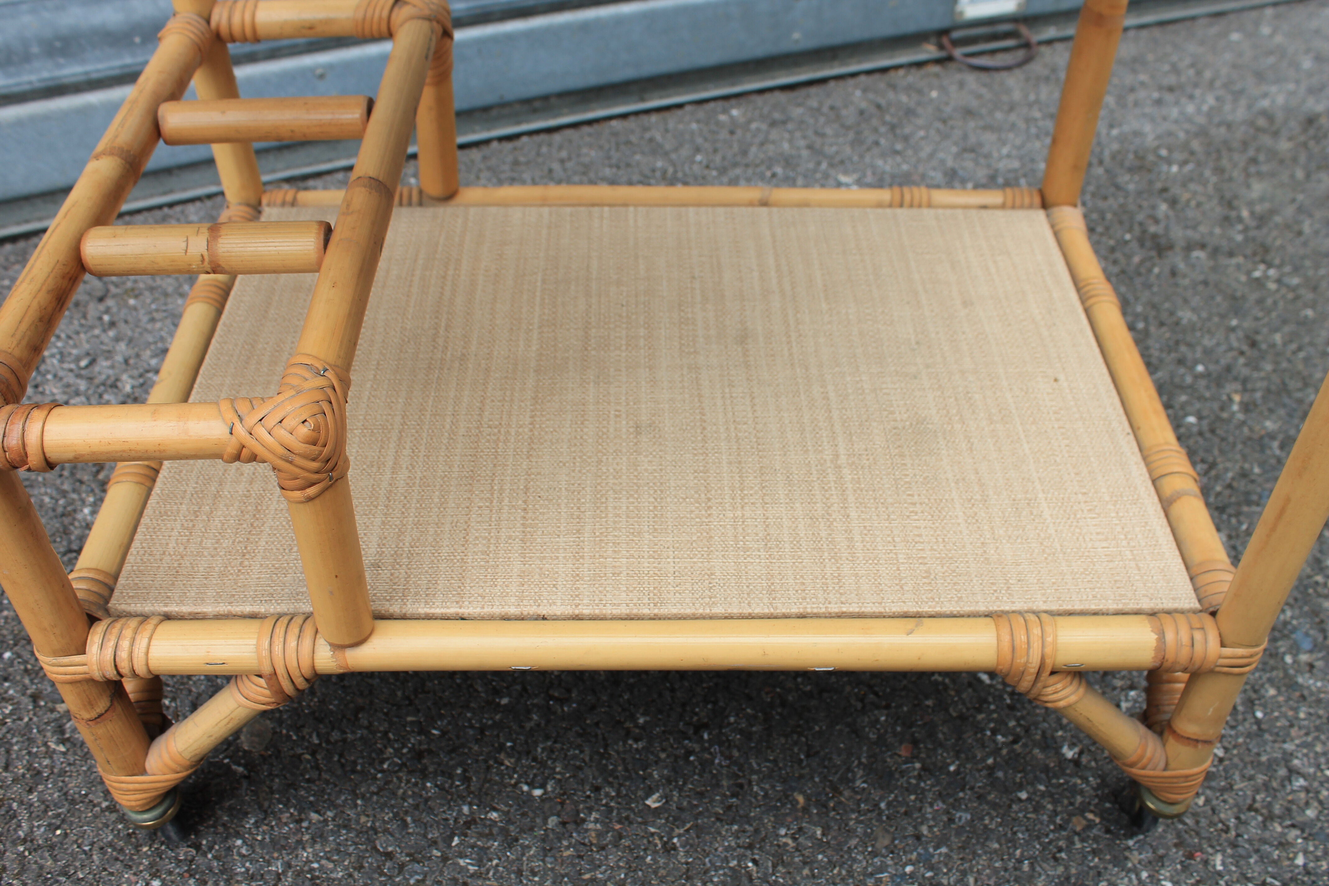 Dessert bar rolling rattan