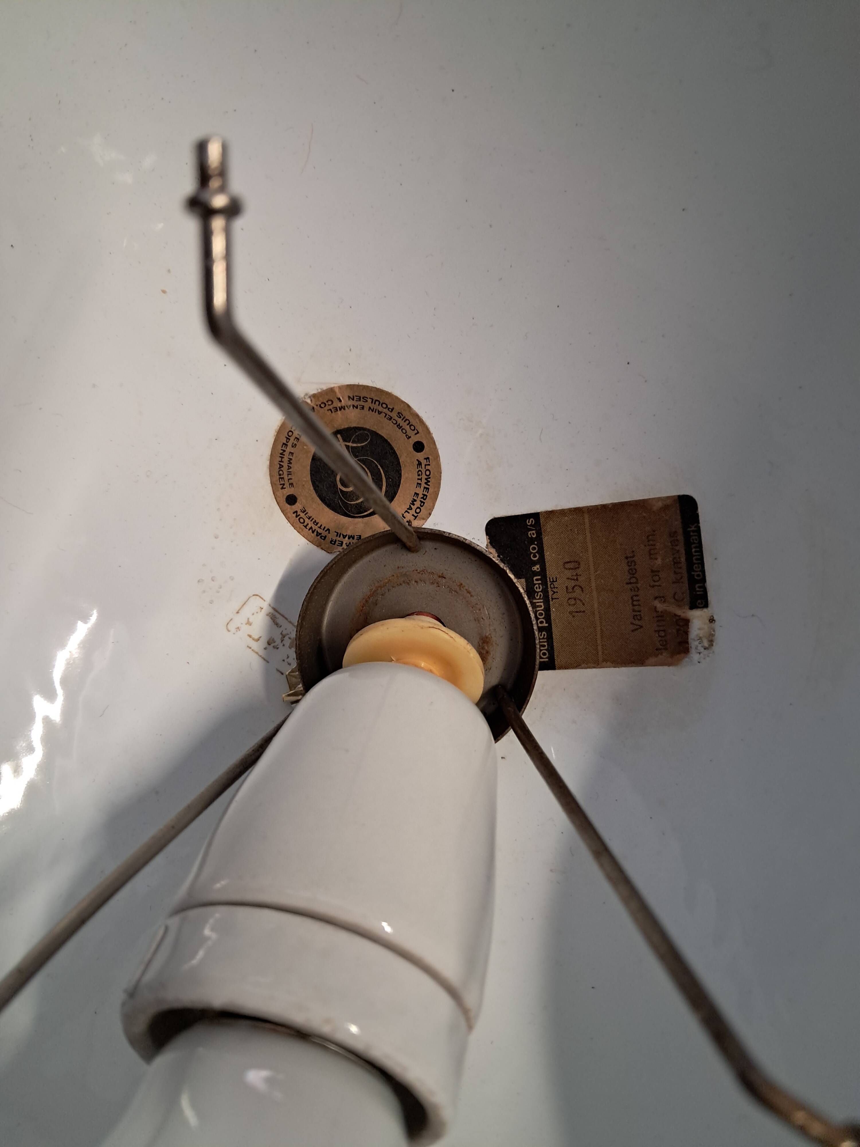 Flowerpot Hanging Lamp Verner Panton