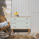 Vintage dresser