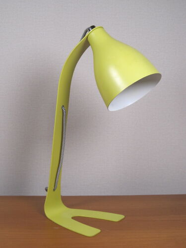 Lampe de bureau en métal à poser , Design vintage , pied fourche vert anis