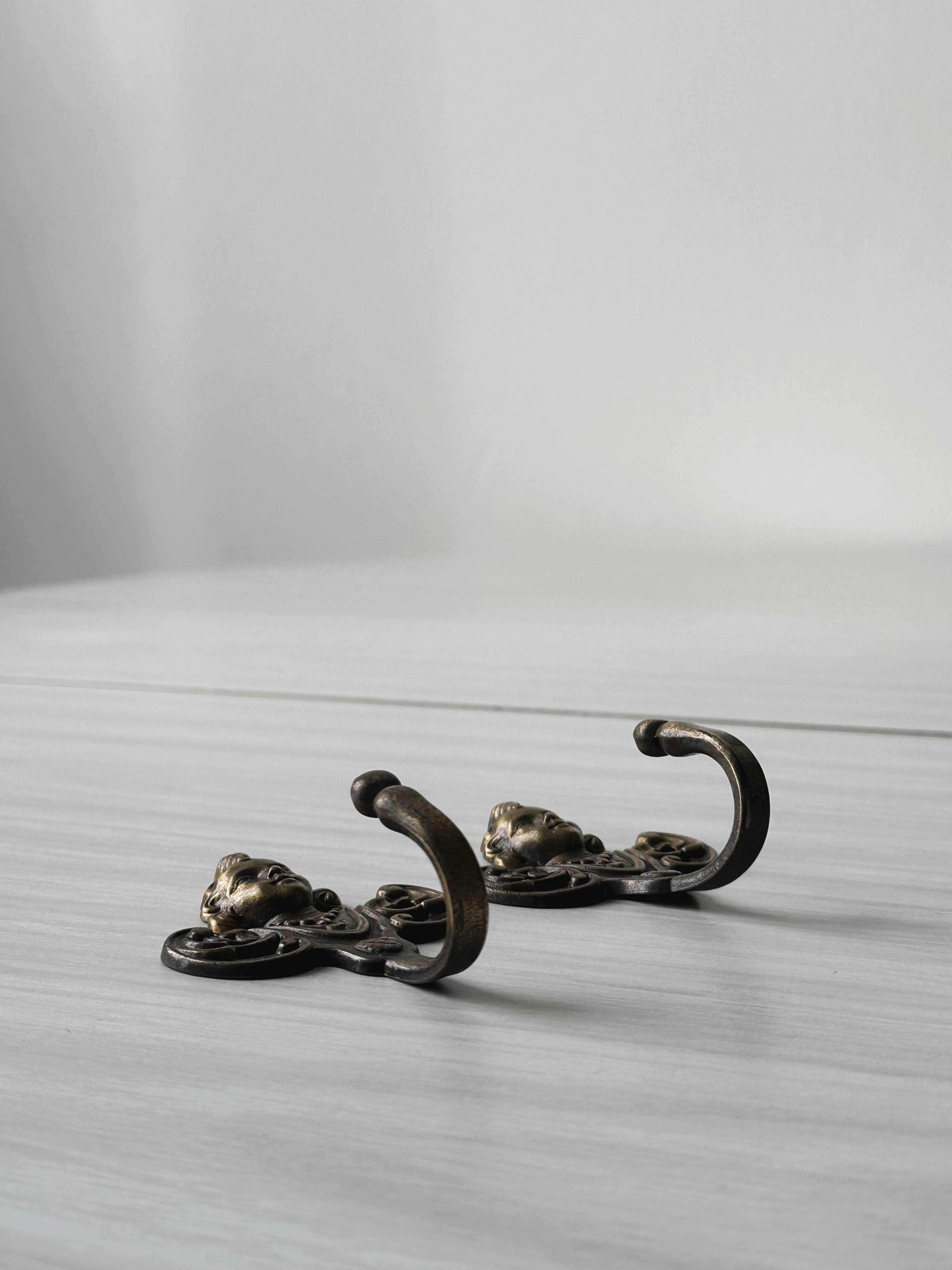 Set of metal coat hooks / angel towel hooks