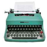 Olivetti Lettera 32 blue typewriter