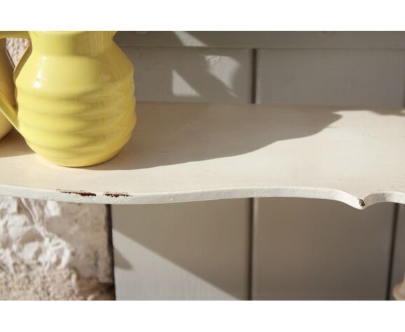 Shelf coils old patinated