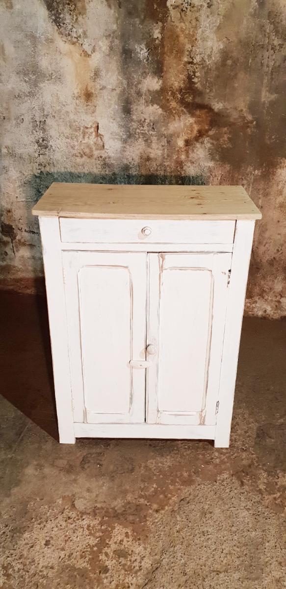 Buffet parisien vintage
