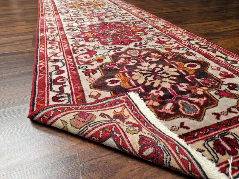 Vintage Anatolian rug, 80x280 cm – hand-knotted, wool on cotton, 1970s