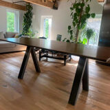 Design Linteloo dining table by Marc de Bie