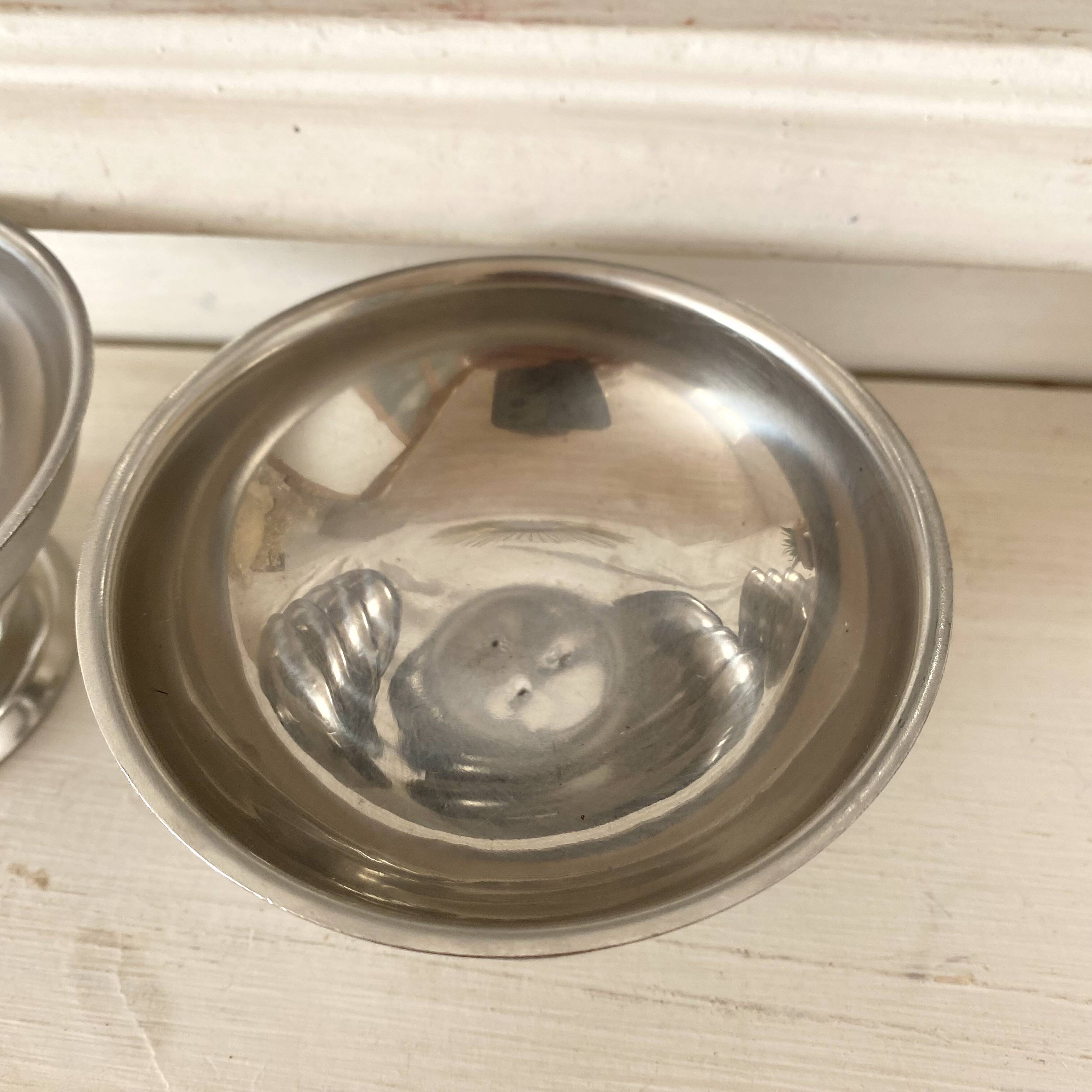 Stainless steel ice cream bowls