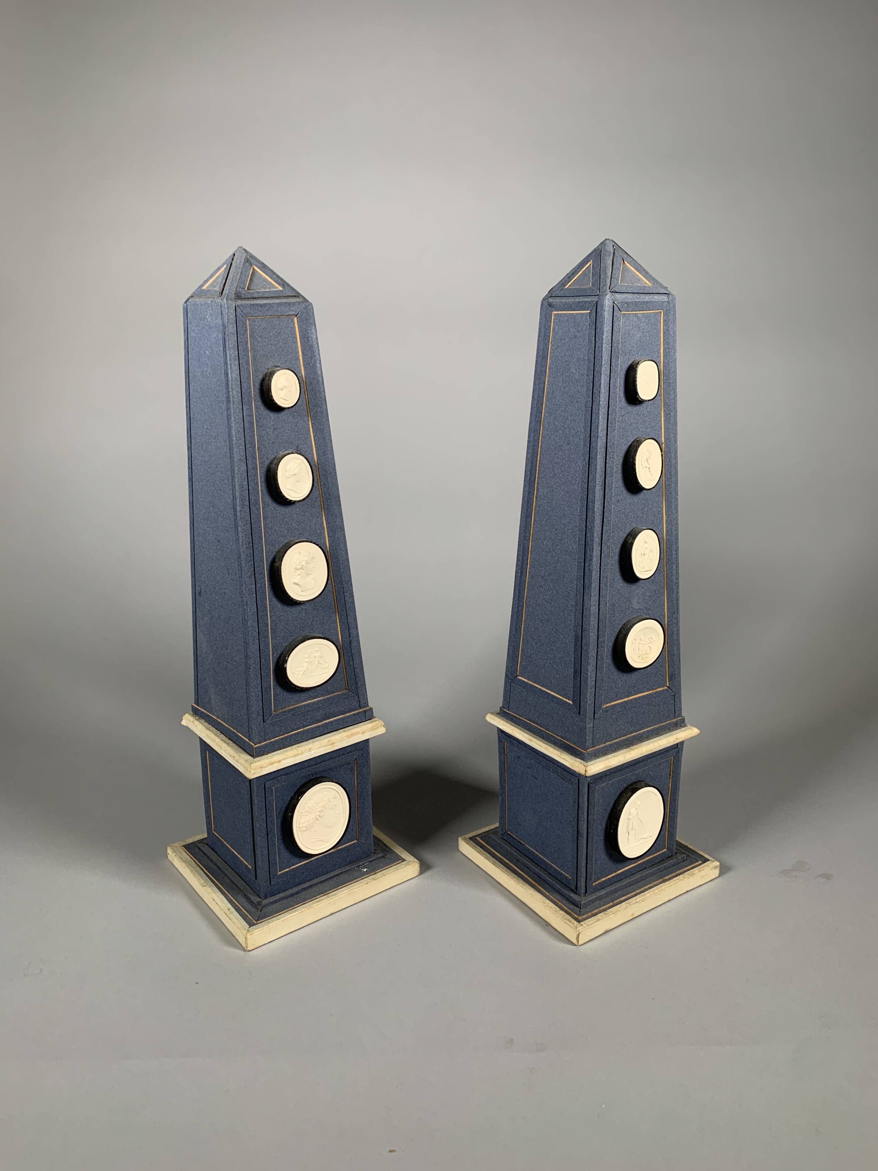 Pair of Ornate Obelisks with Cameos in Plaster in the Antique Style, Late 18th Century