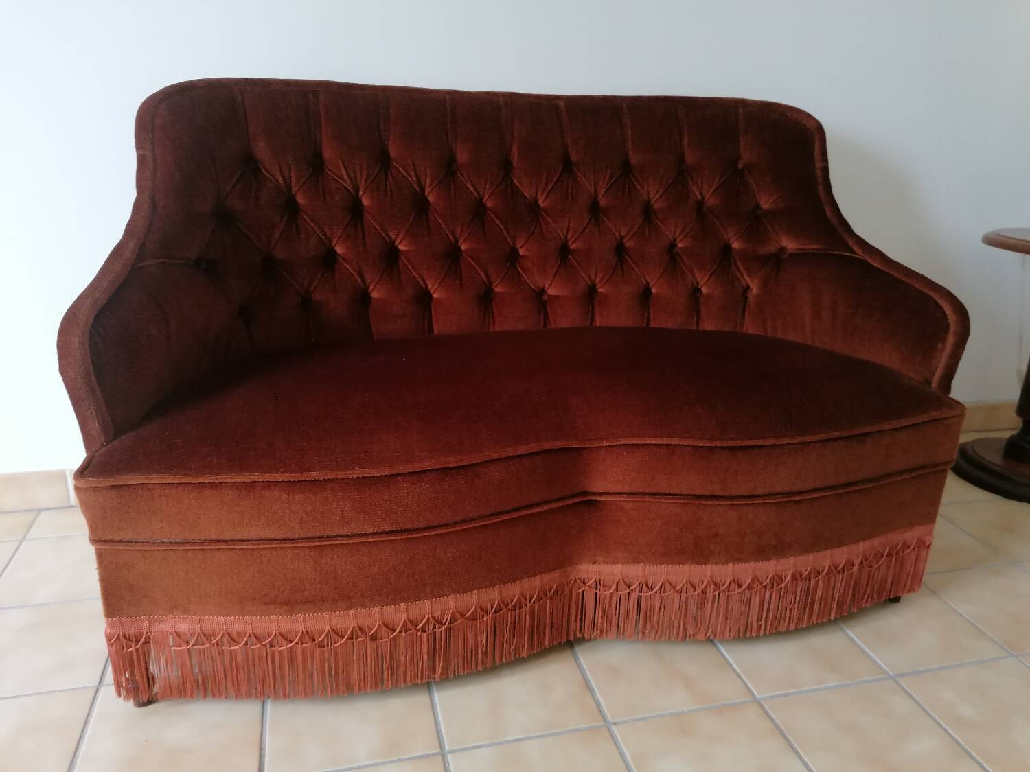 2 seater toad sofa