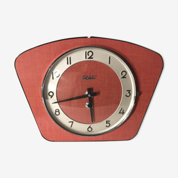 Horloge pendule Bayard formica rouge à clé années 50 vintage