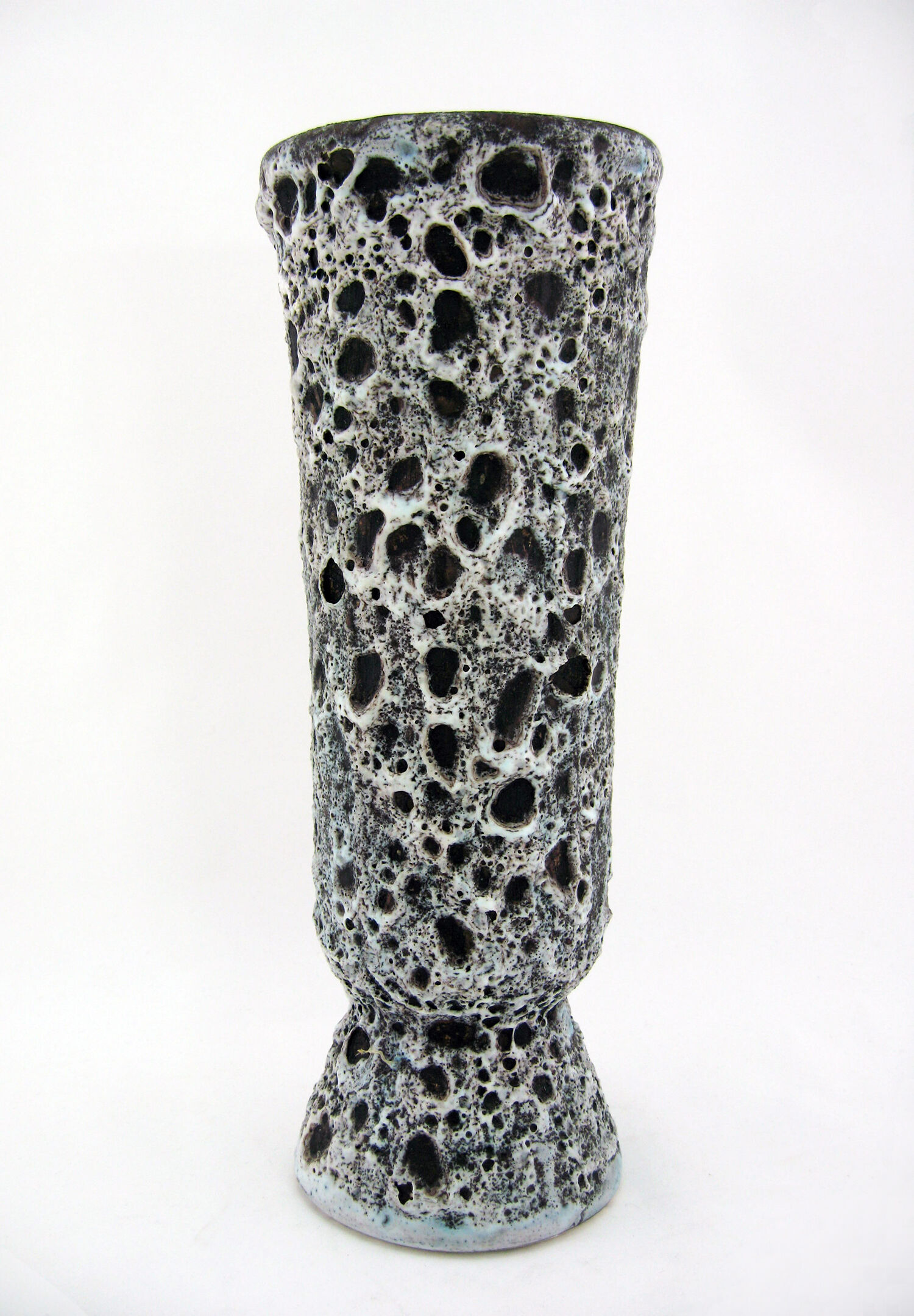 Matte ceramic vase - black and white Fat Lava décor - Annette Roux Vallauris - vintage 60s