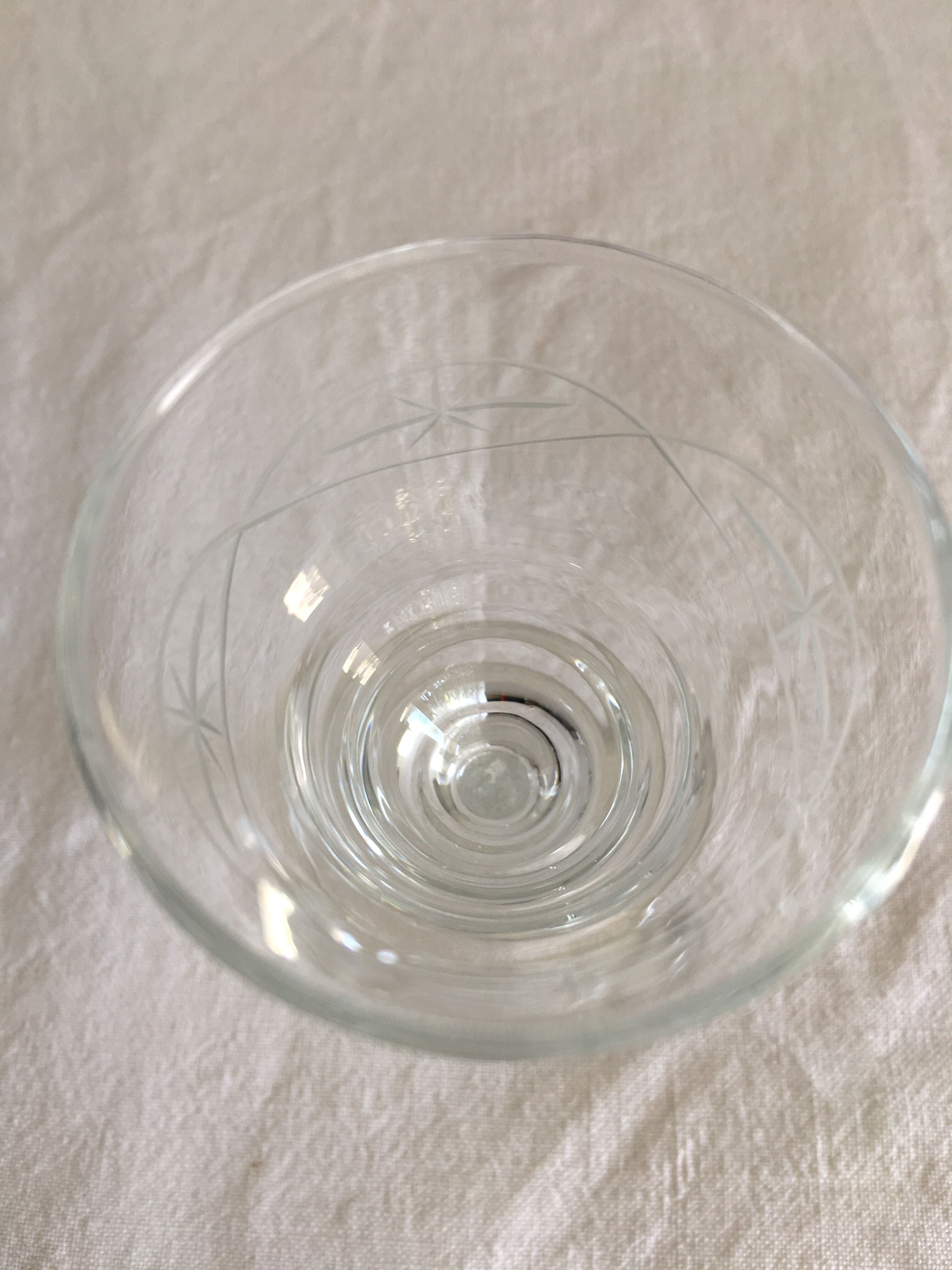 Suite of 8 liquor glasses 1930  engraved blown glass