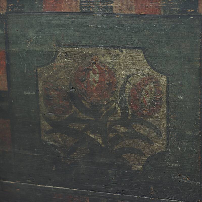 Antique Folk Art Painted bridal chest 1790