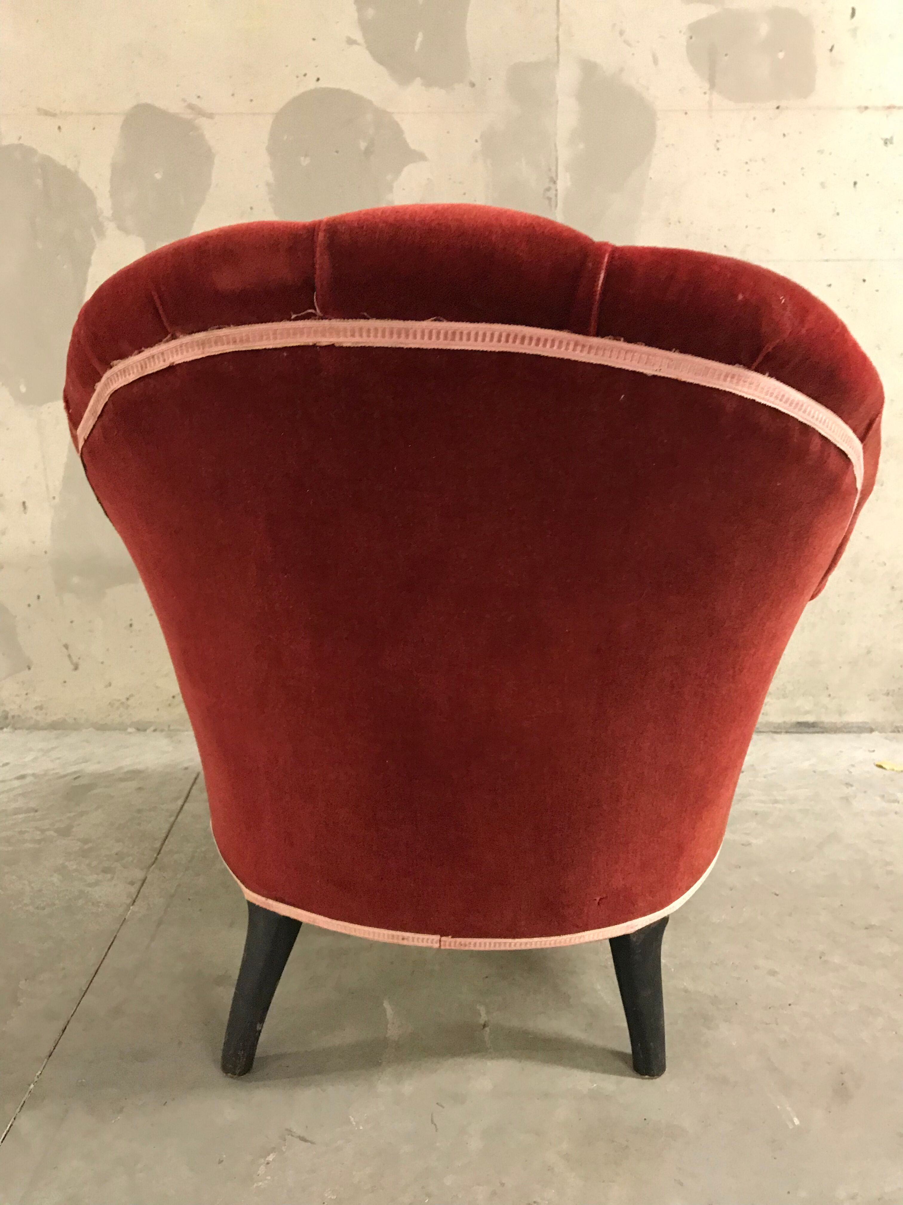 Toad chair