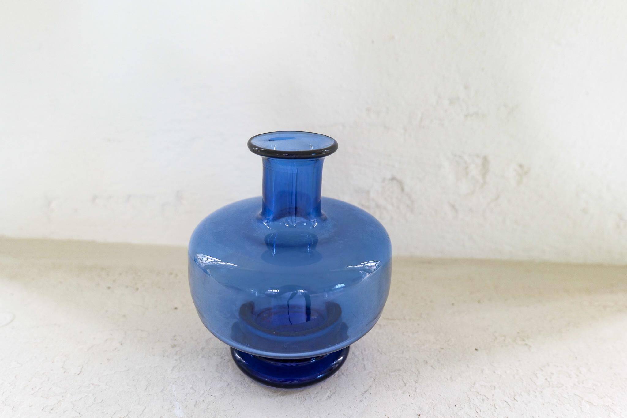 7 vases midcentury modern par Per Lutken pour Holmegaard, Danemark