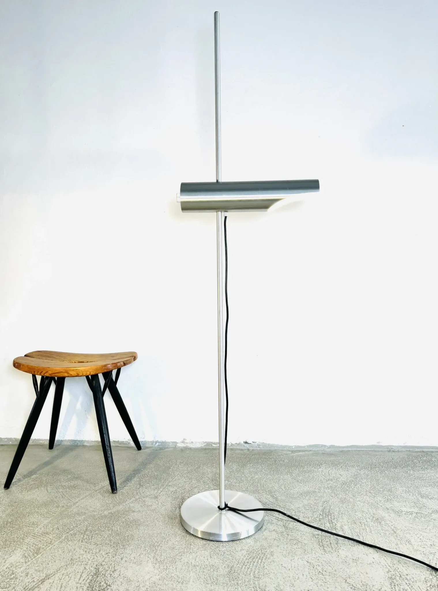 D-2003 Periskoop Floor Lamp By Maija Liisa Komulainen For Raak Amsterdam, The Netherlands, 1960S