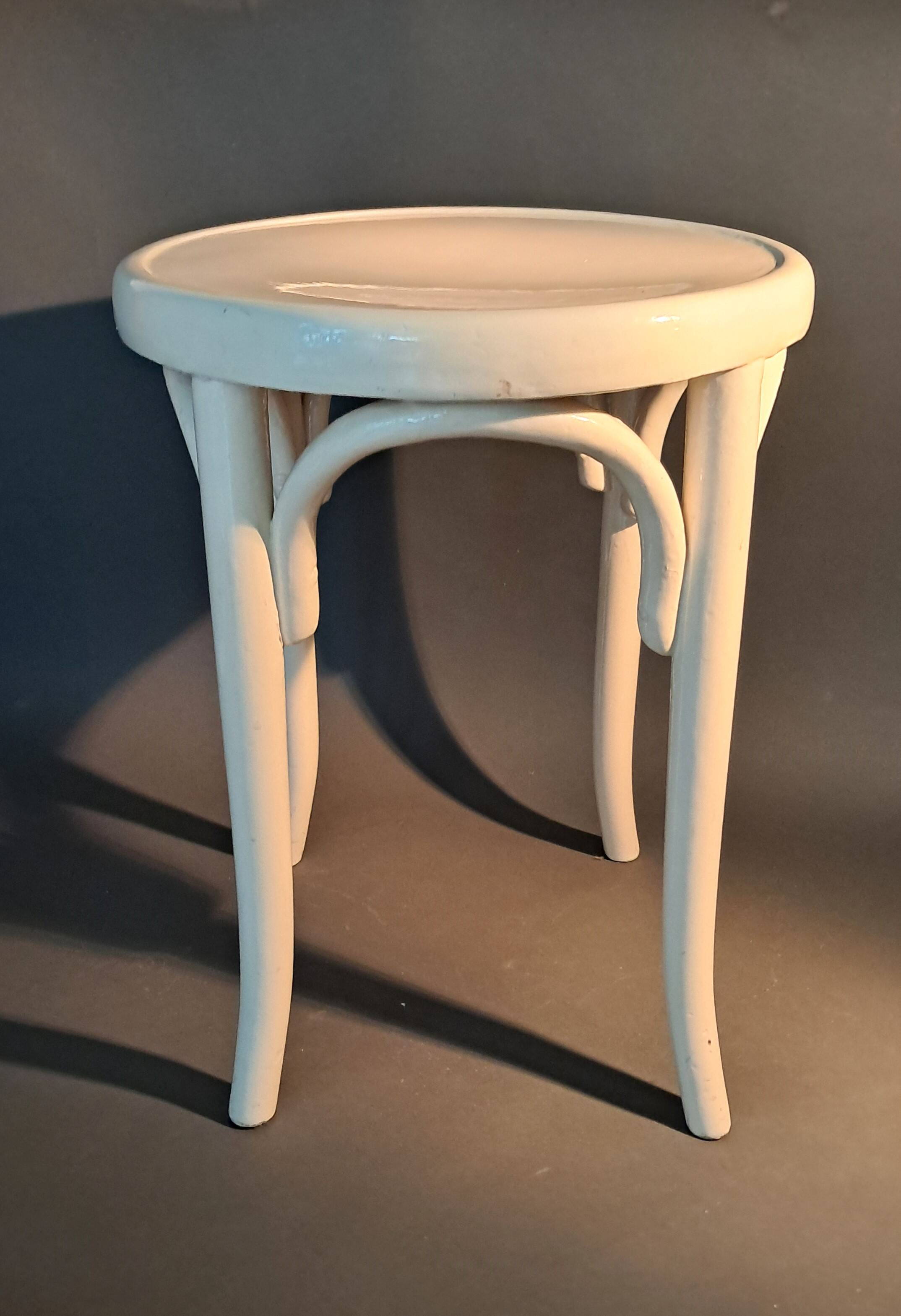 White lacquered beech stool 1950/1960.