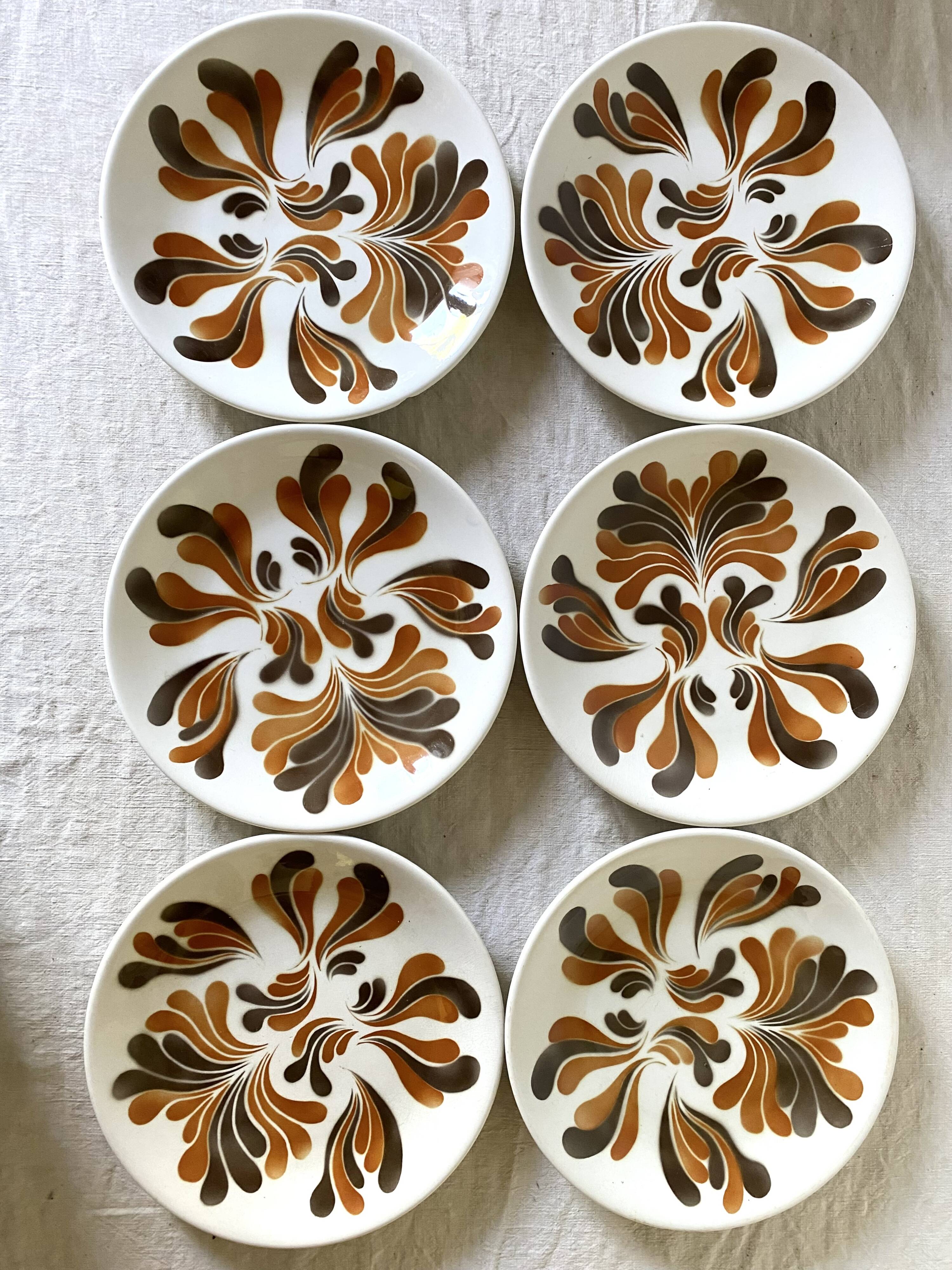 Vintage 20-piece service, deep, flat and dessert plates