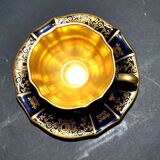 A precious, multi-lobed cup in German cobalt porcelain with a gold interior, Lindner Bavaria.