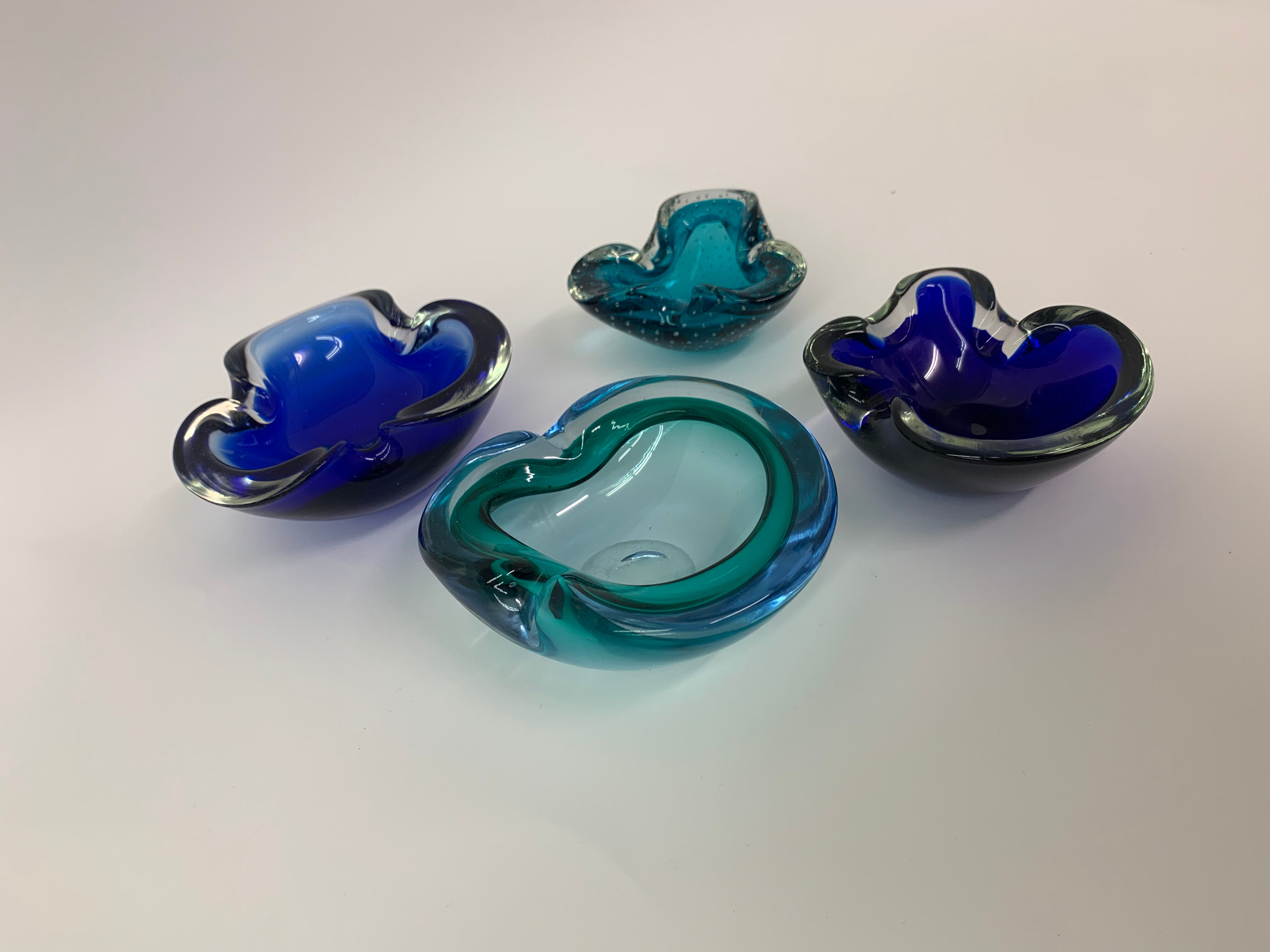 Mid century design set of 4 blue murano glass bowls , 1970's