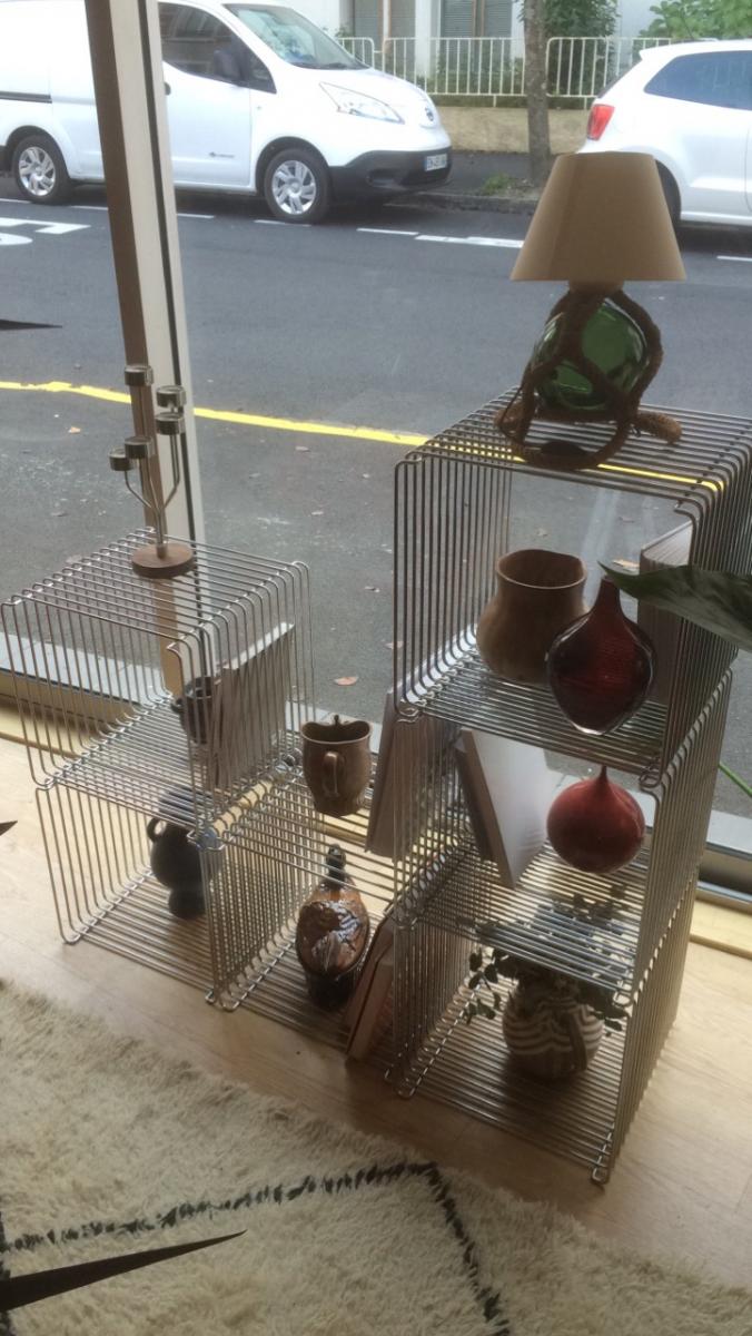 Adjustable shelves Pantonova Wire of Verner Panton