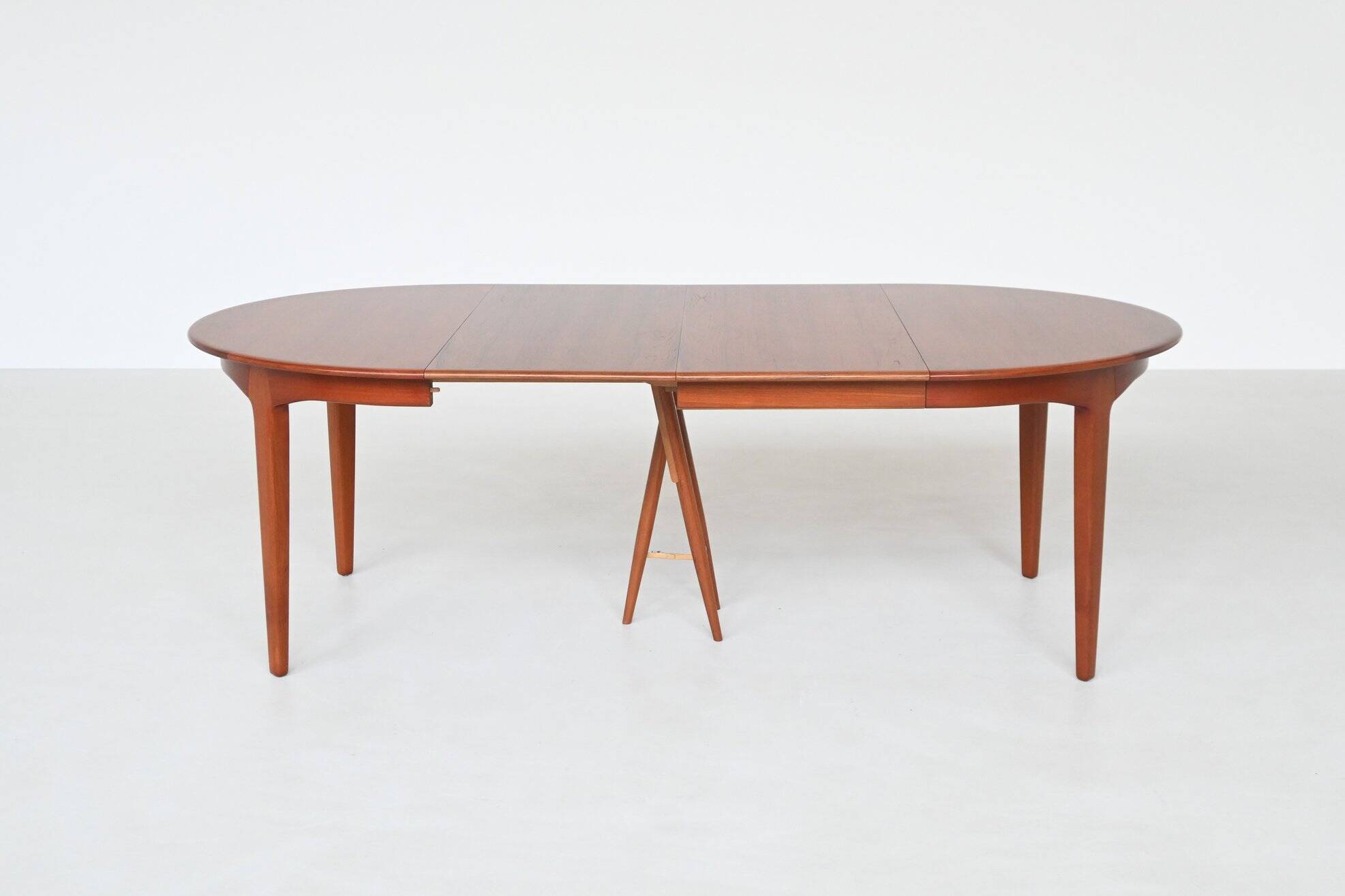 Henning Kjaernulf model 62 dining table teak Soro Stolefabrik Denmark 1958